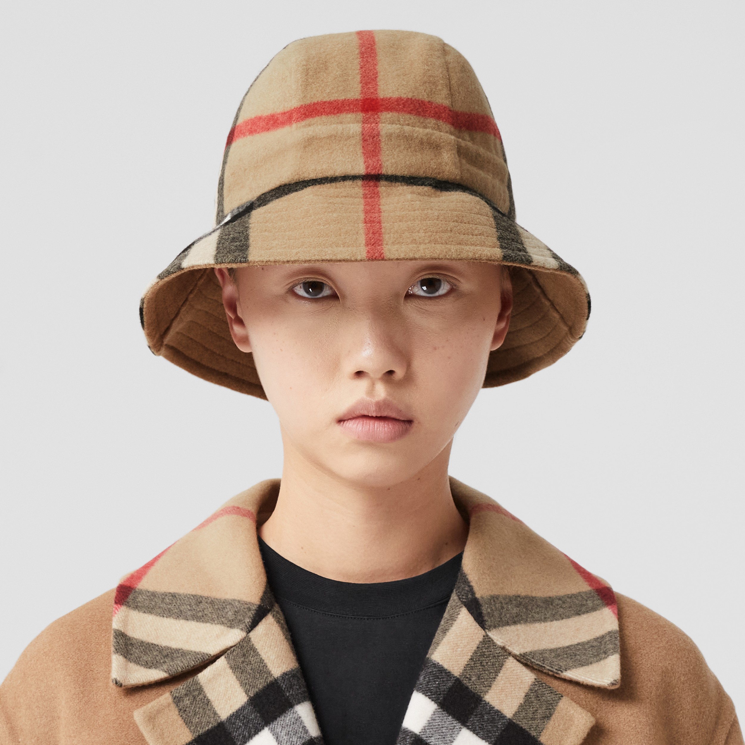 Exaggerated Check Wool Bucket Hat in Archive Beige | Burberry® Official - 2