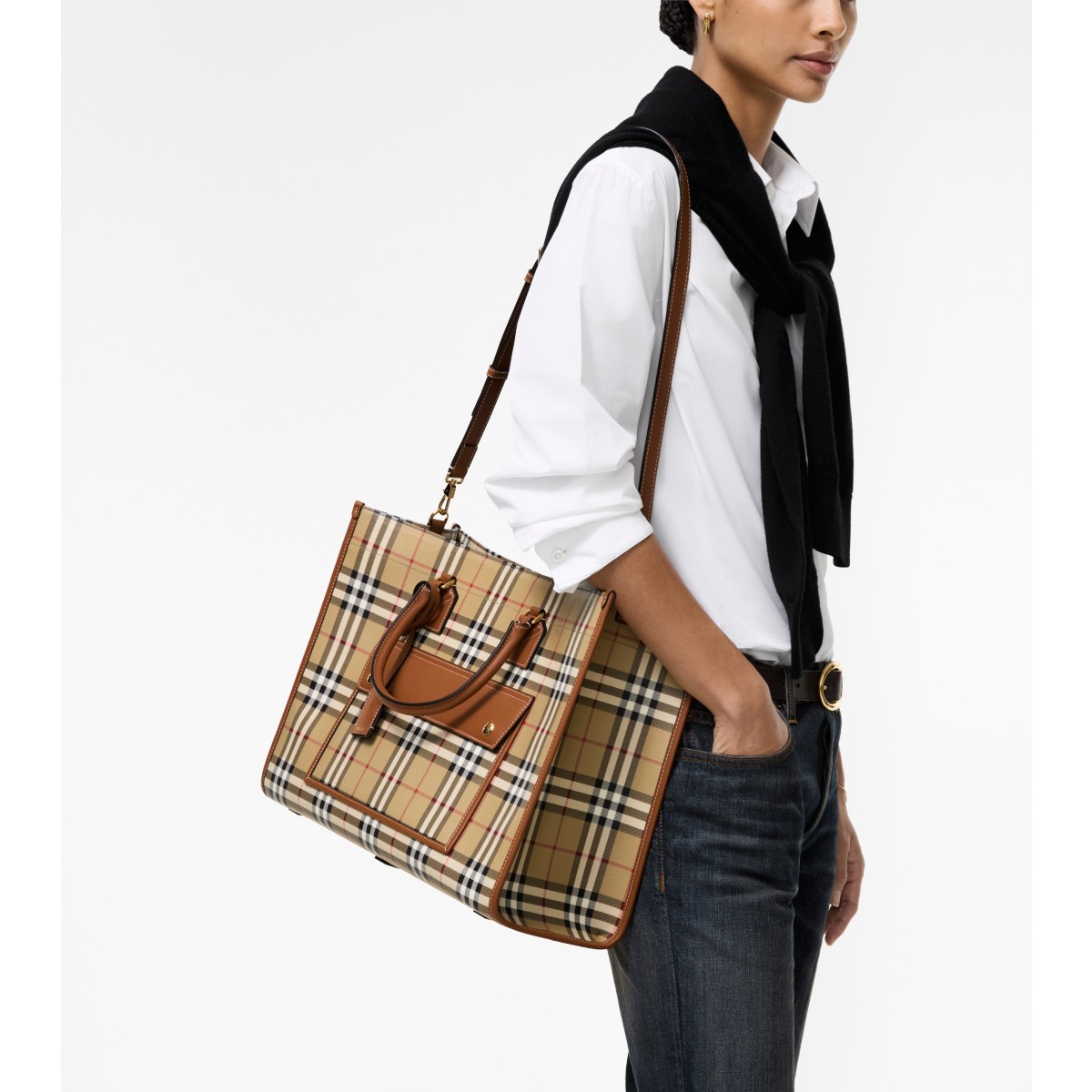  Check Medium Freya Tote