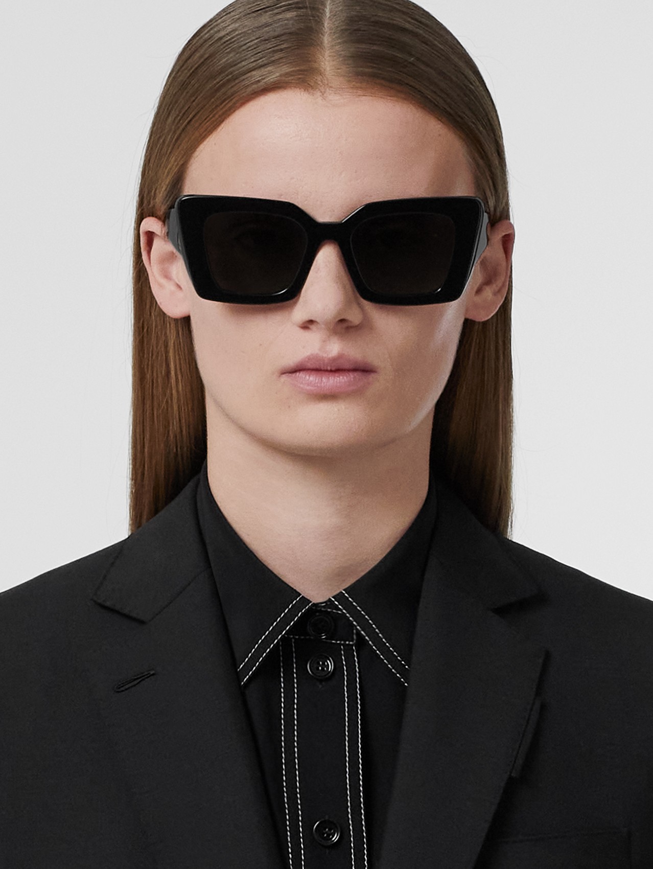 Monogram Motif Square Frame Sunglasses in Black