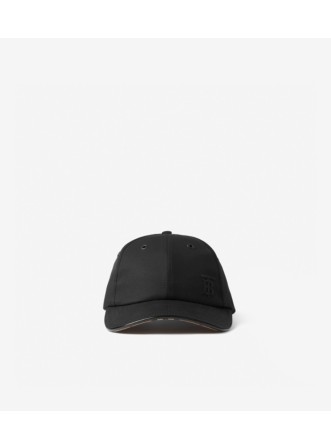 Black best sale burberry cap