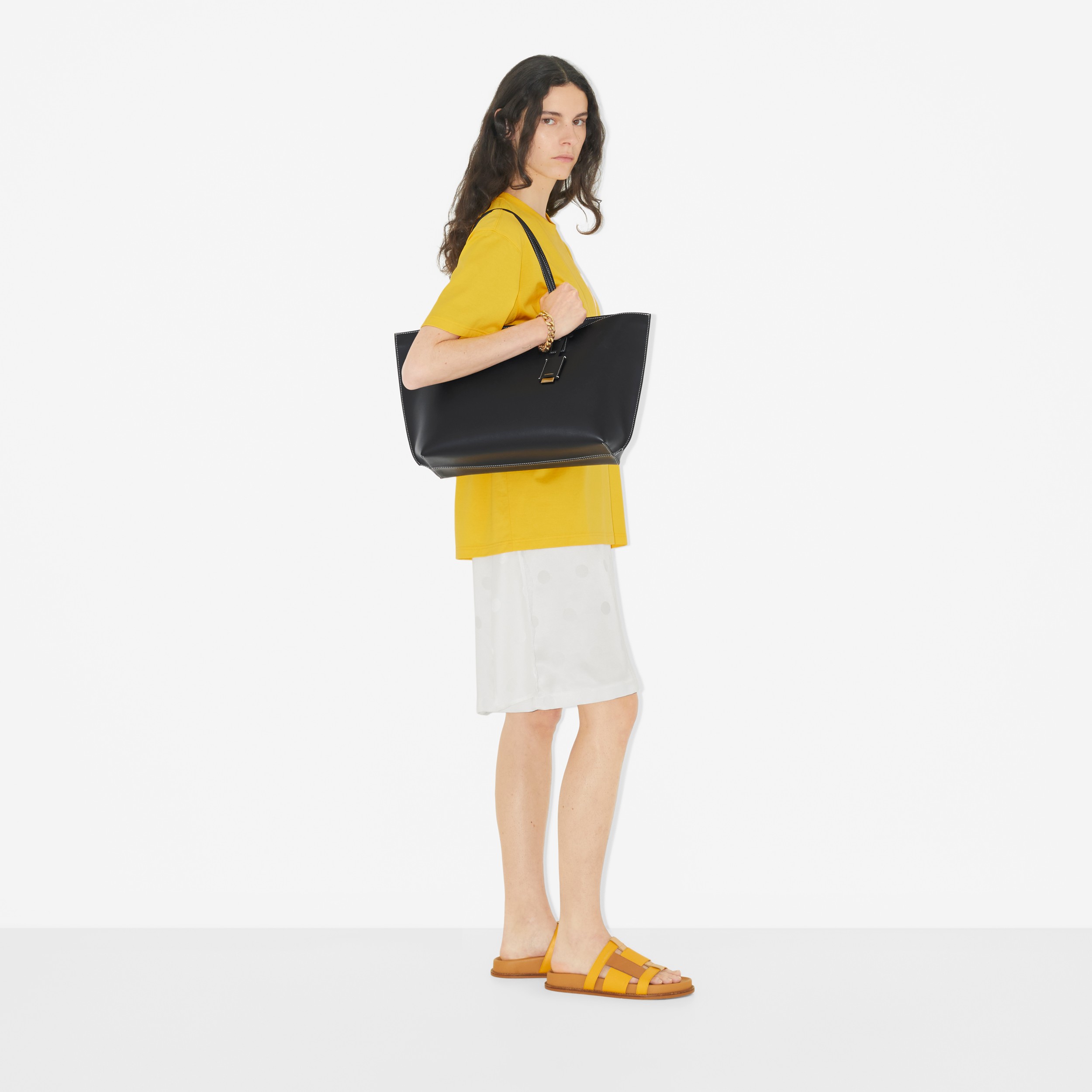 Logo Print Cotton Oversized T-shirt in Dandelion Yellow - Women | Burberry® Official - 3