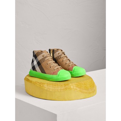 burberry shoes kids yellow