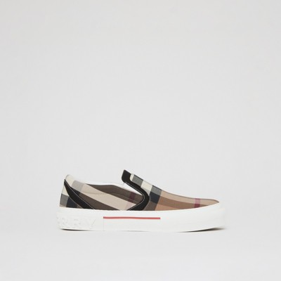 burberry slip on sneakers mens