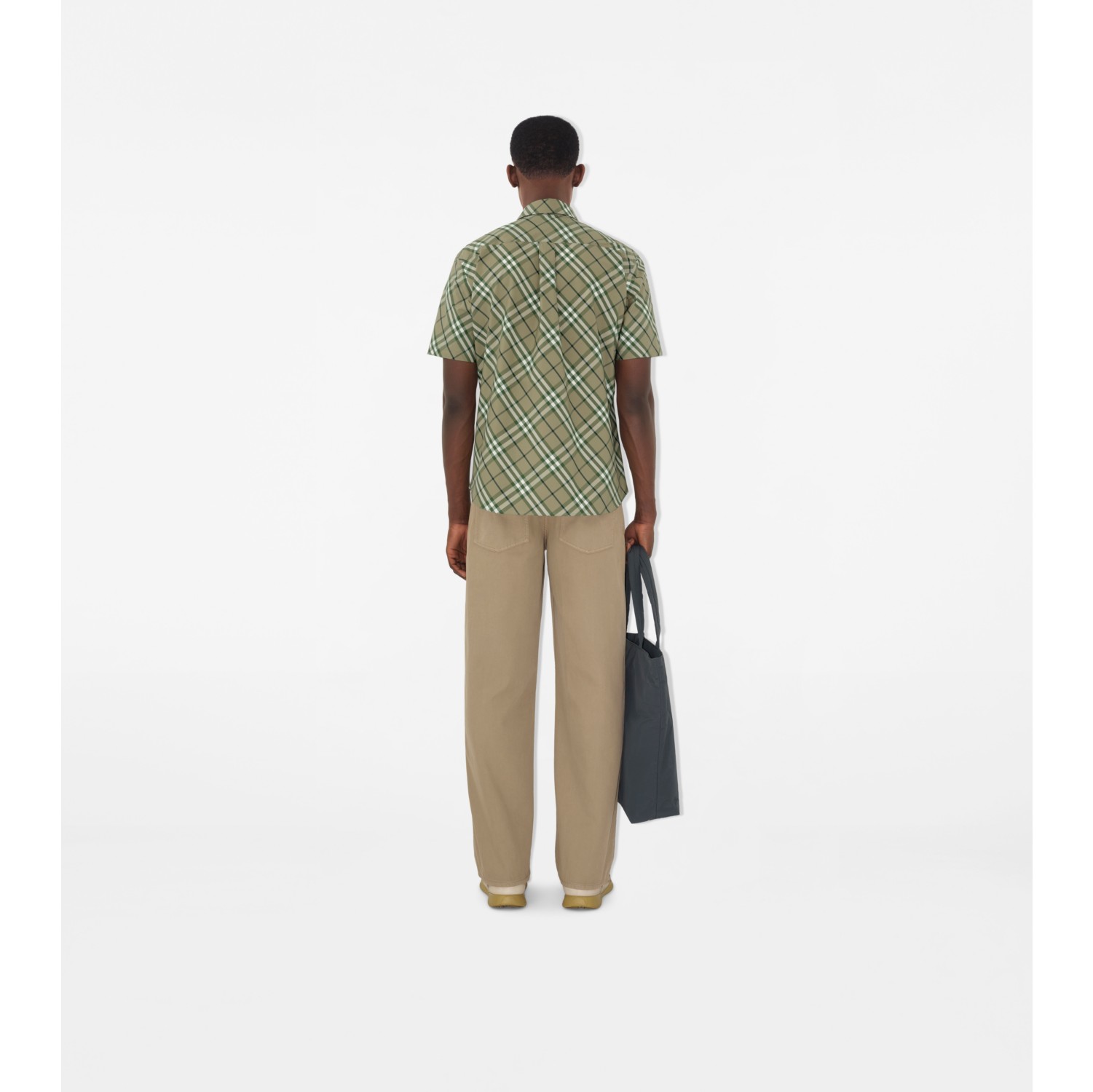 BURBERRY タイフ チェック スリッホン スライト 【関税込】 Burberry Simpson Slim Fit Check Stretch Cotton Shirt, Size X