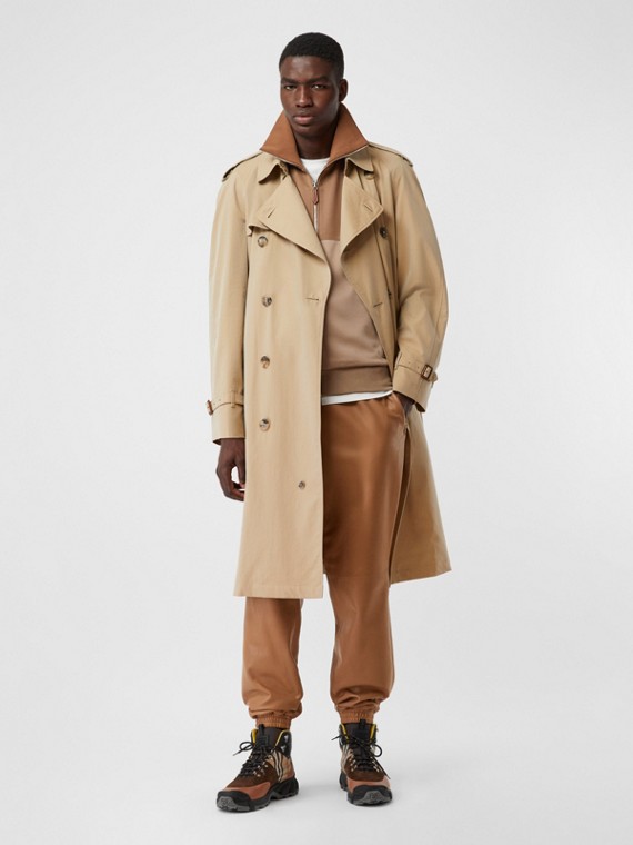 The Kensington Heritage Trench Coat in Honey | Burberry United States