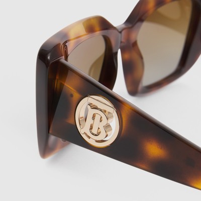 burberry motif sunglasses