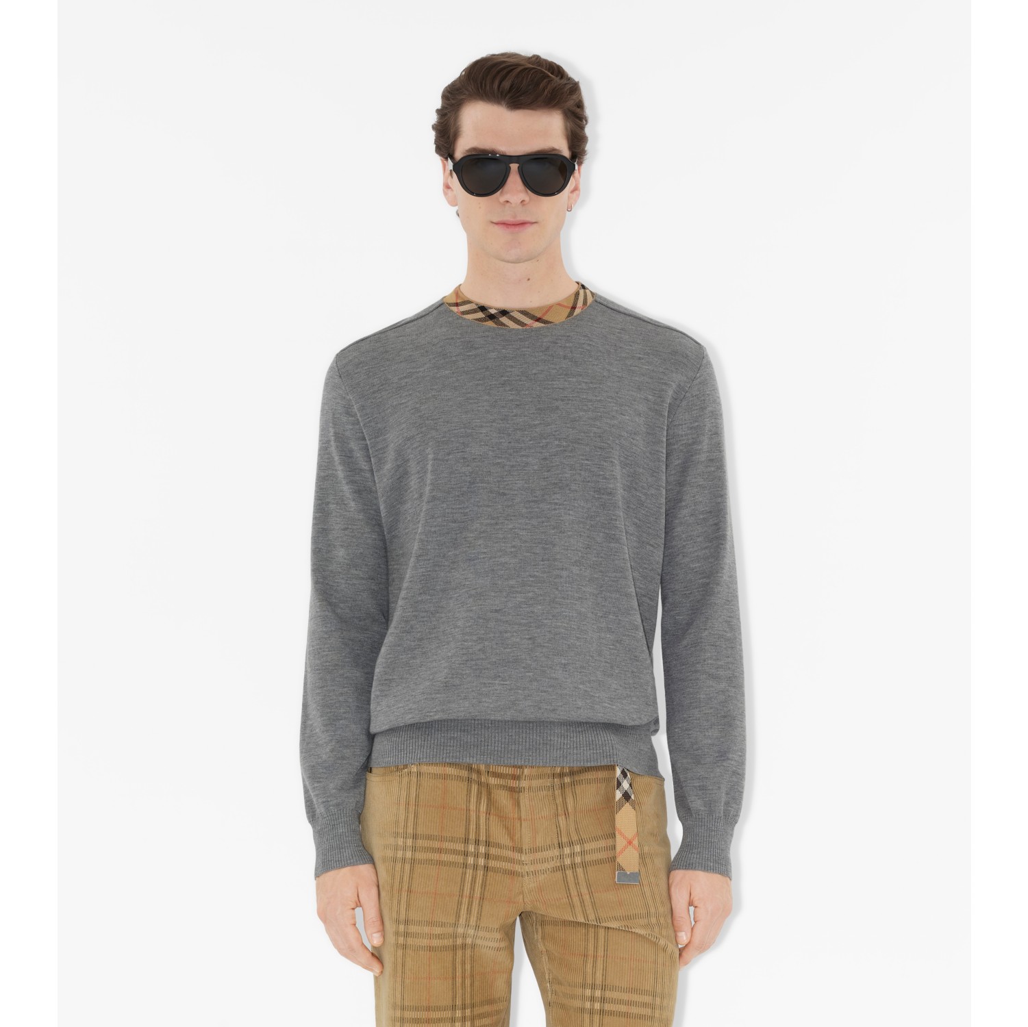 Wollpullover mit Check-Besatz
