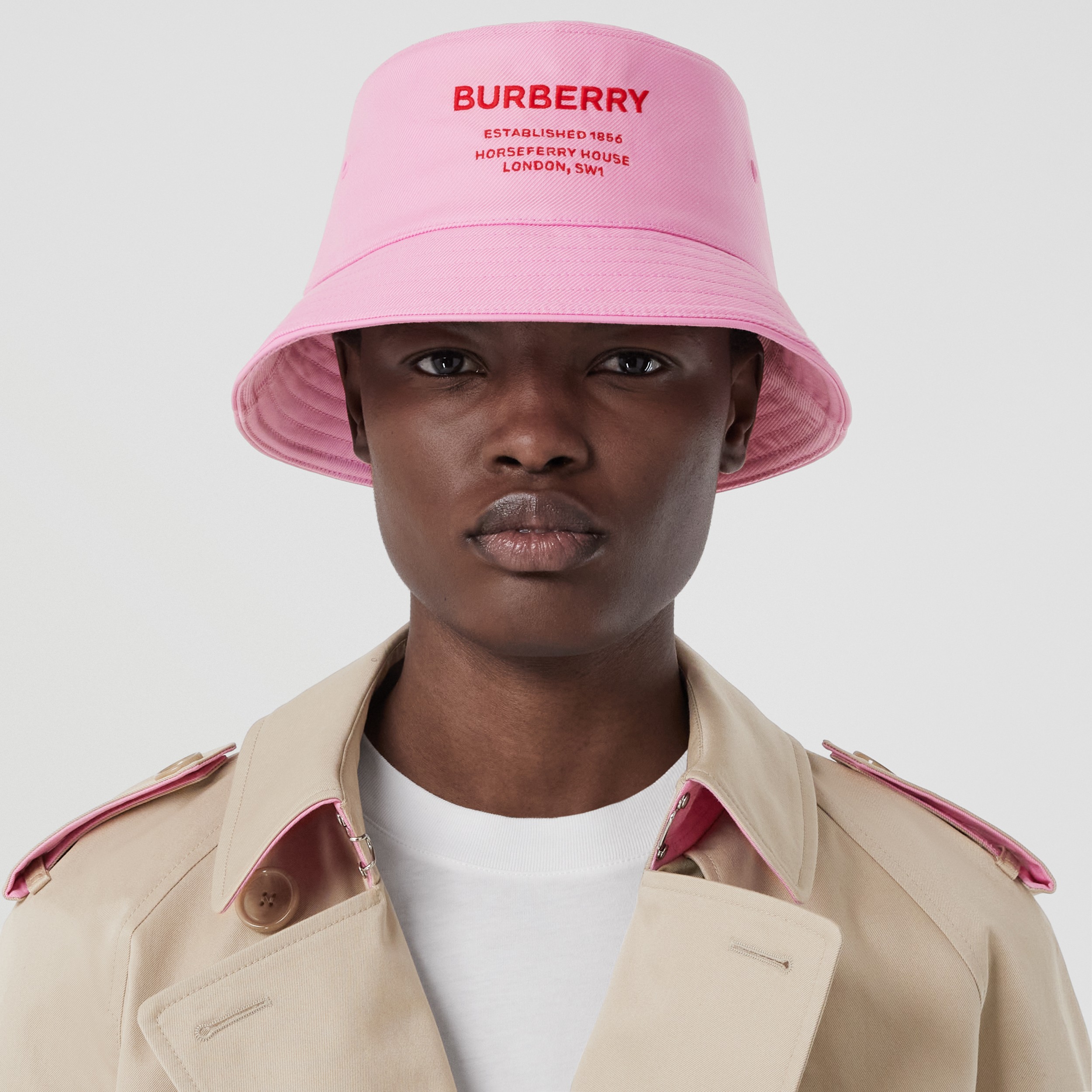 Horseferry Motif Cotton Bucket Hat in Primrose Pink | Burberry® Official - 2