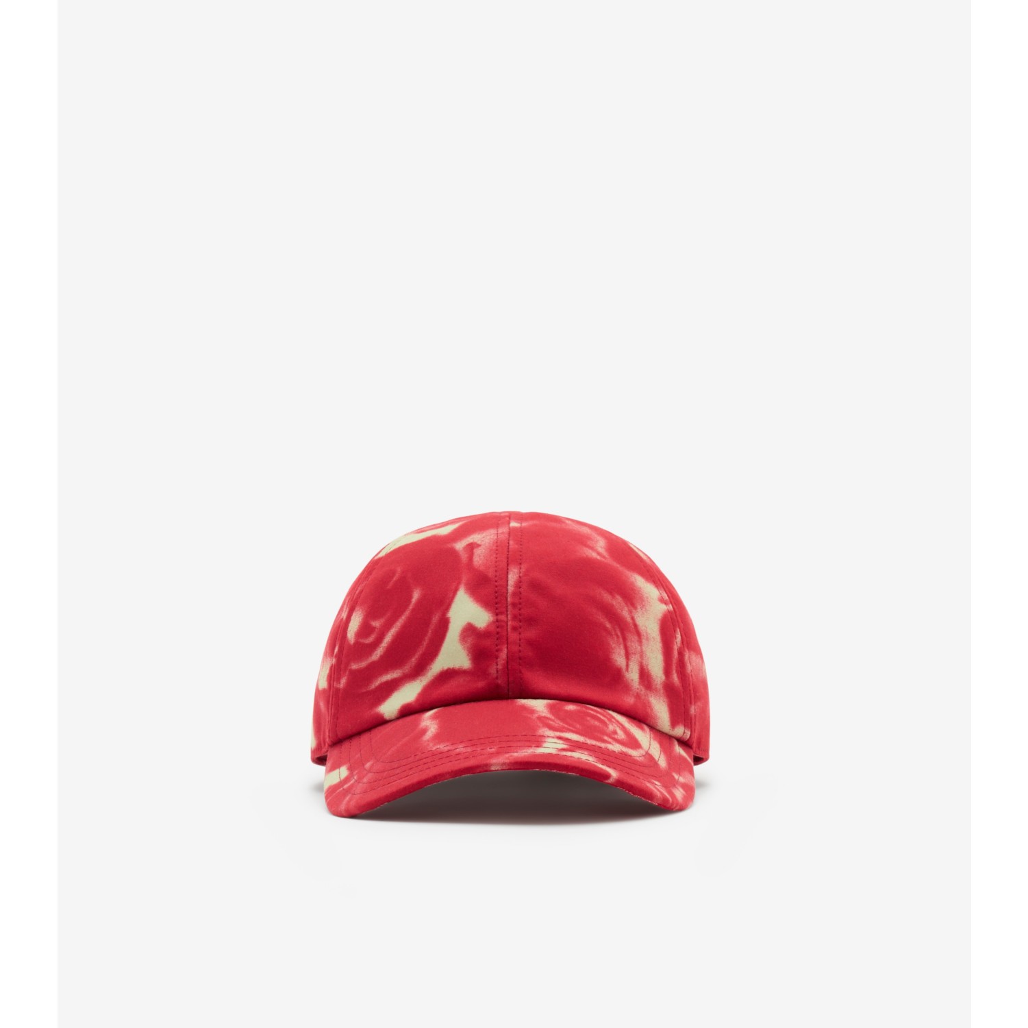 Baseball cap with b cheap on it