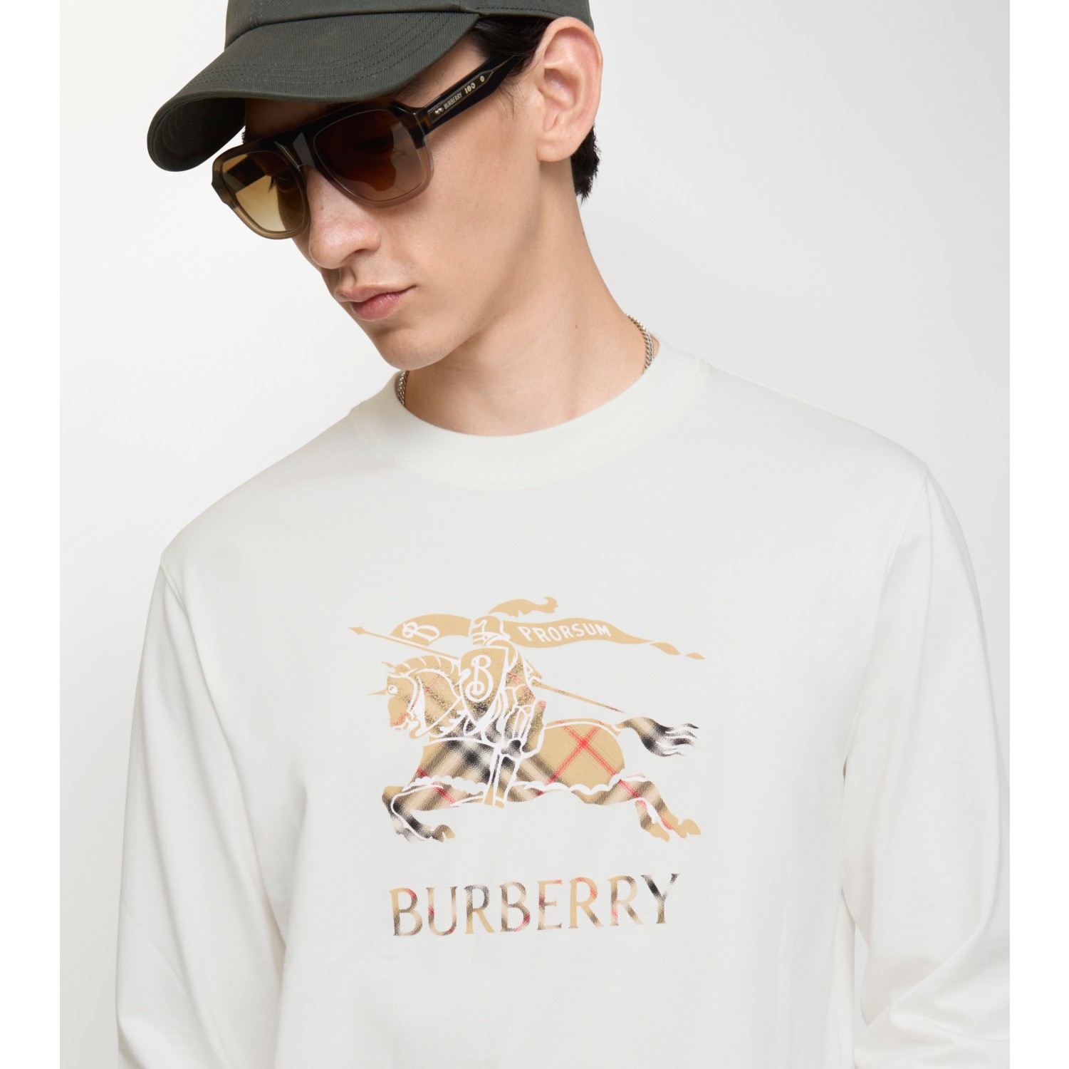 Long-sleeve Knight Ombré Cotton T-shirt in Chalk white - Men | Burberry® Official