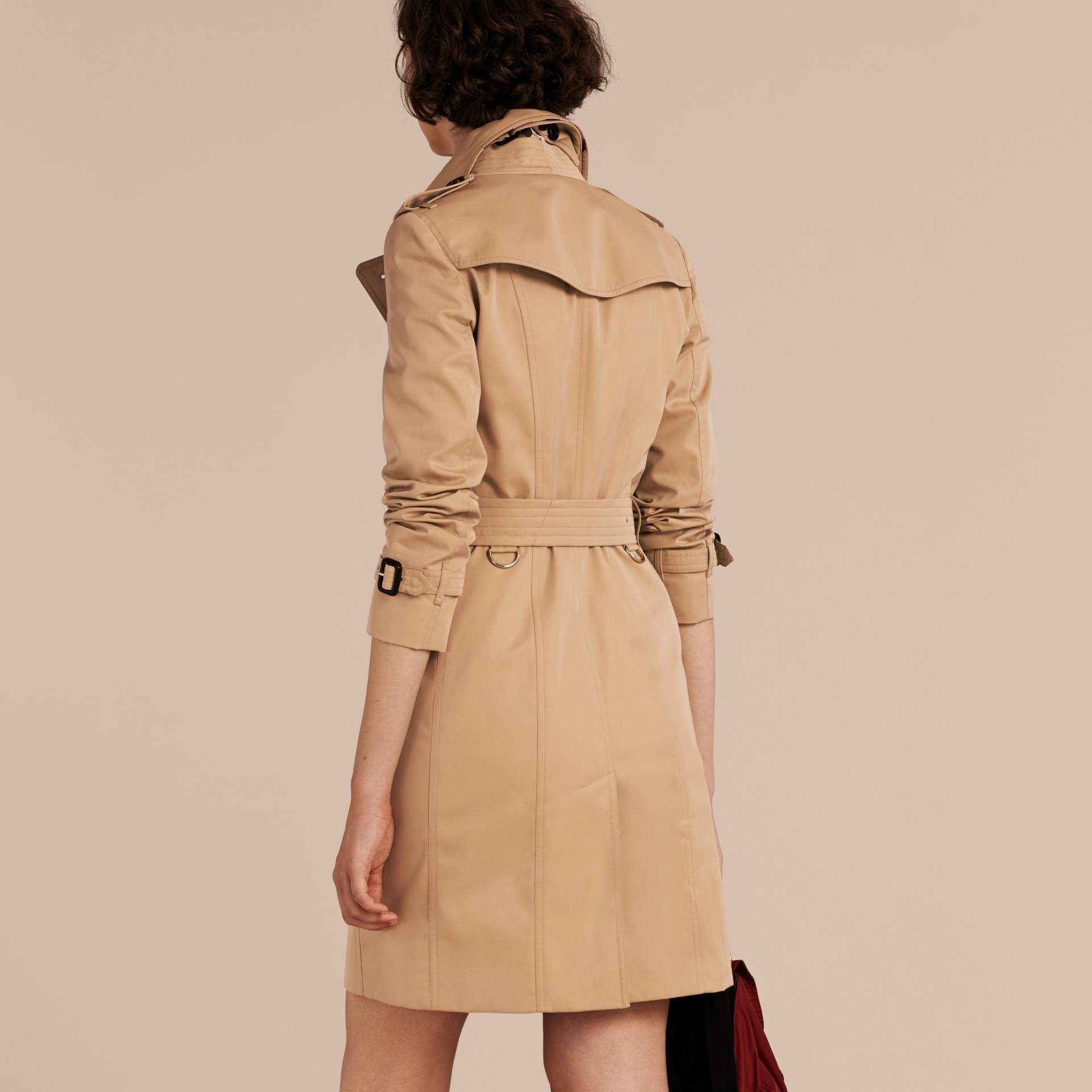 Trench Coat with Check and Heart Lining Burberry