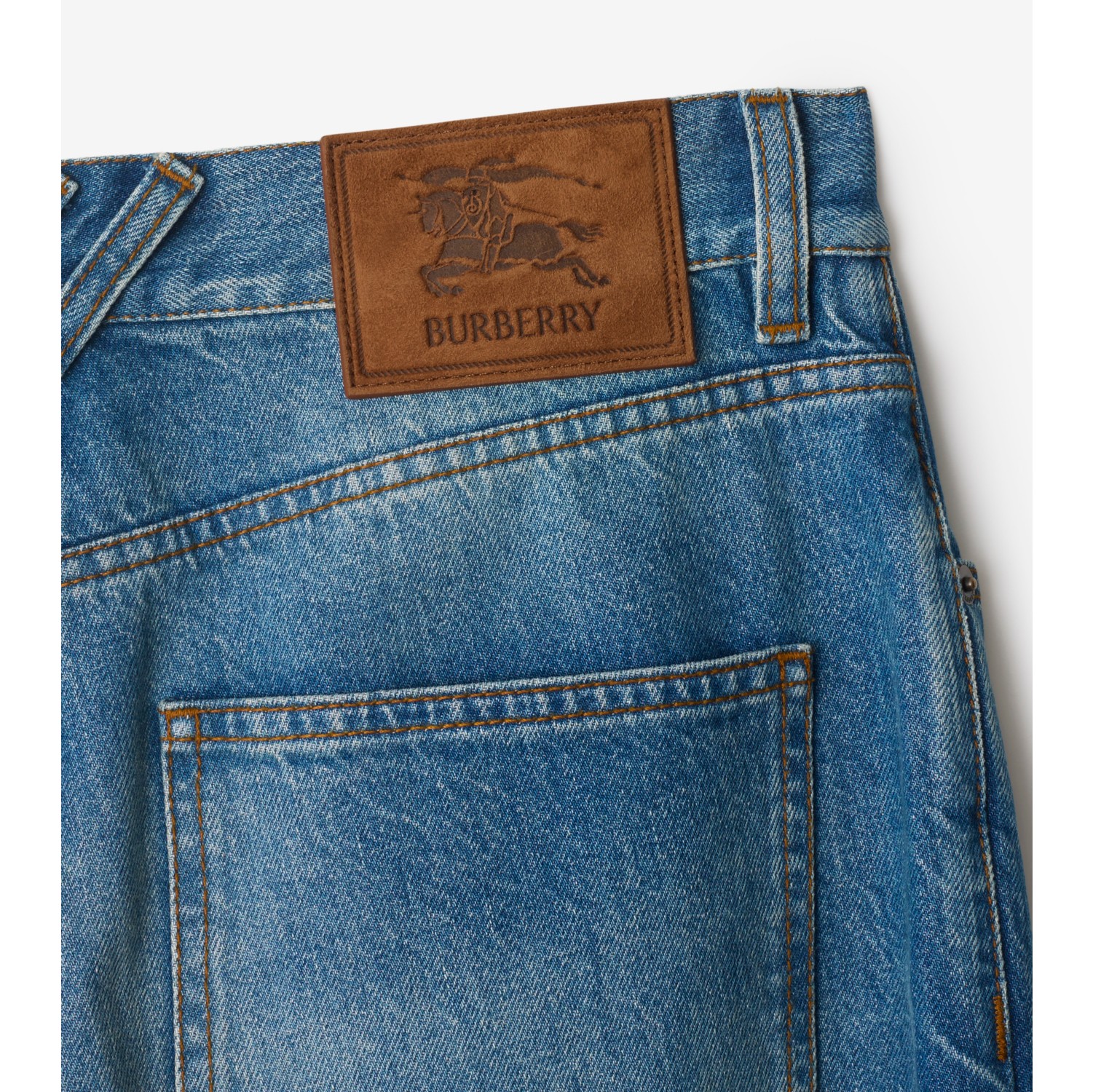 Jeans con vestibilità slim
