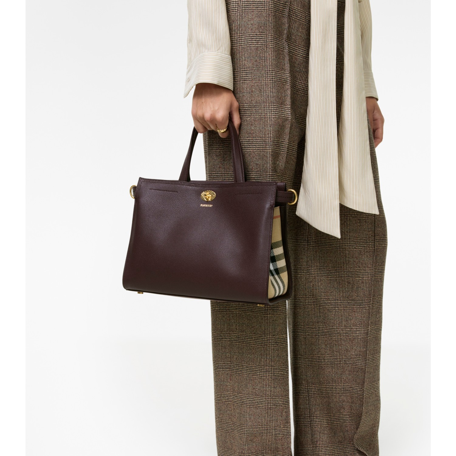 Small Cotswolds Check Tote in Vineyard red - Women, Leather | Burberry® Official