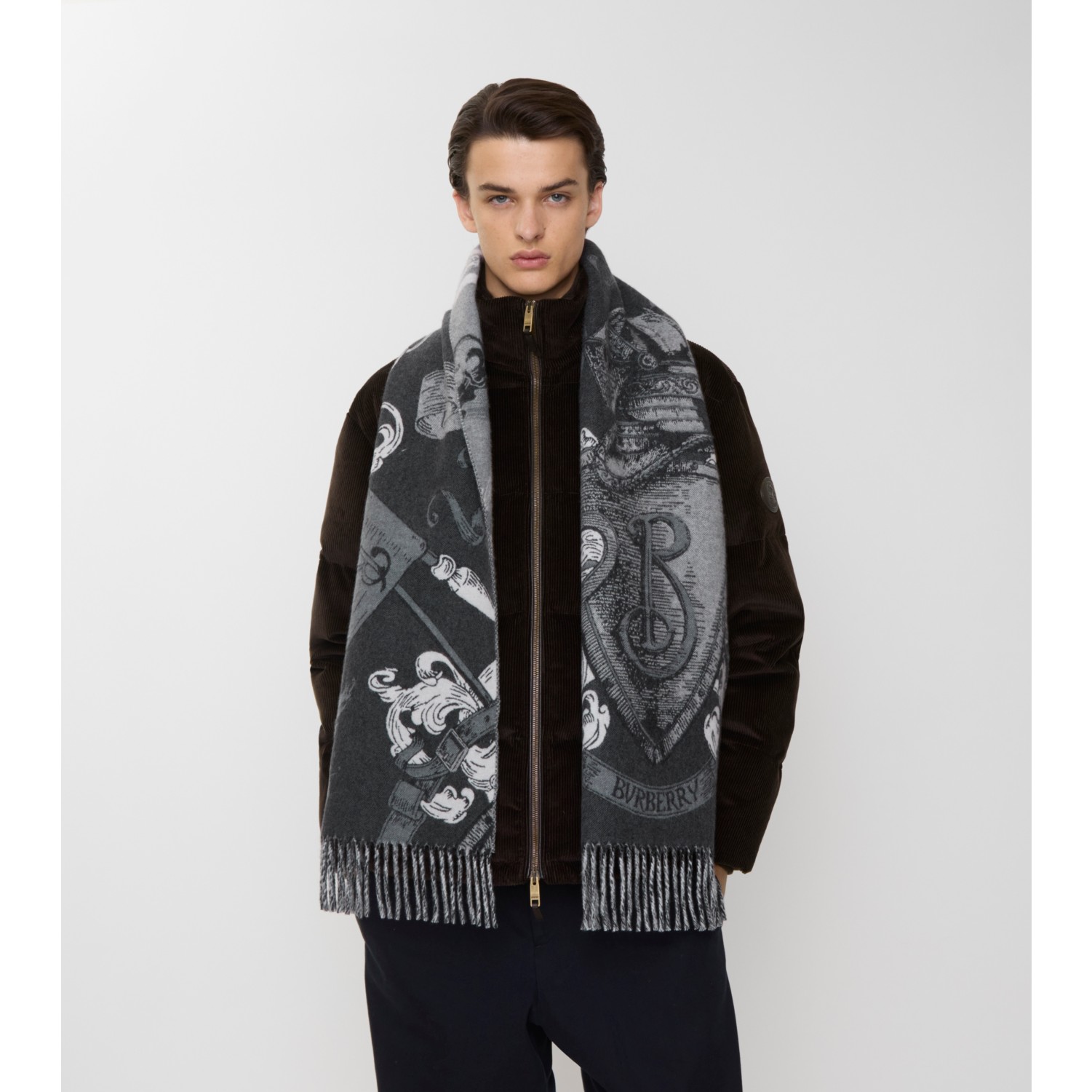 Etched Knight Cashmere Scarf