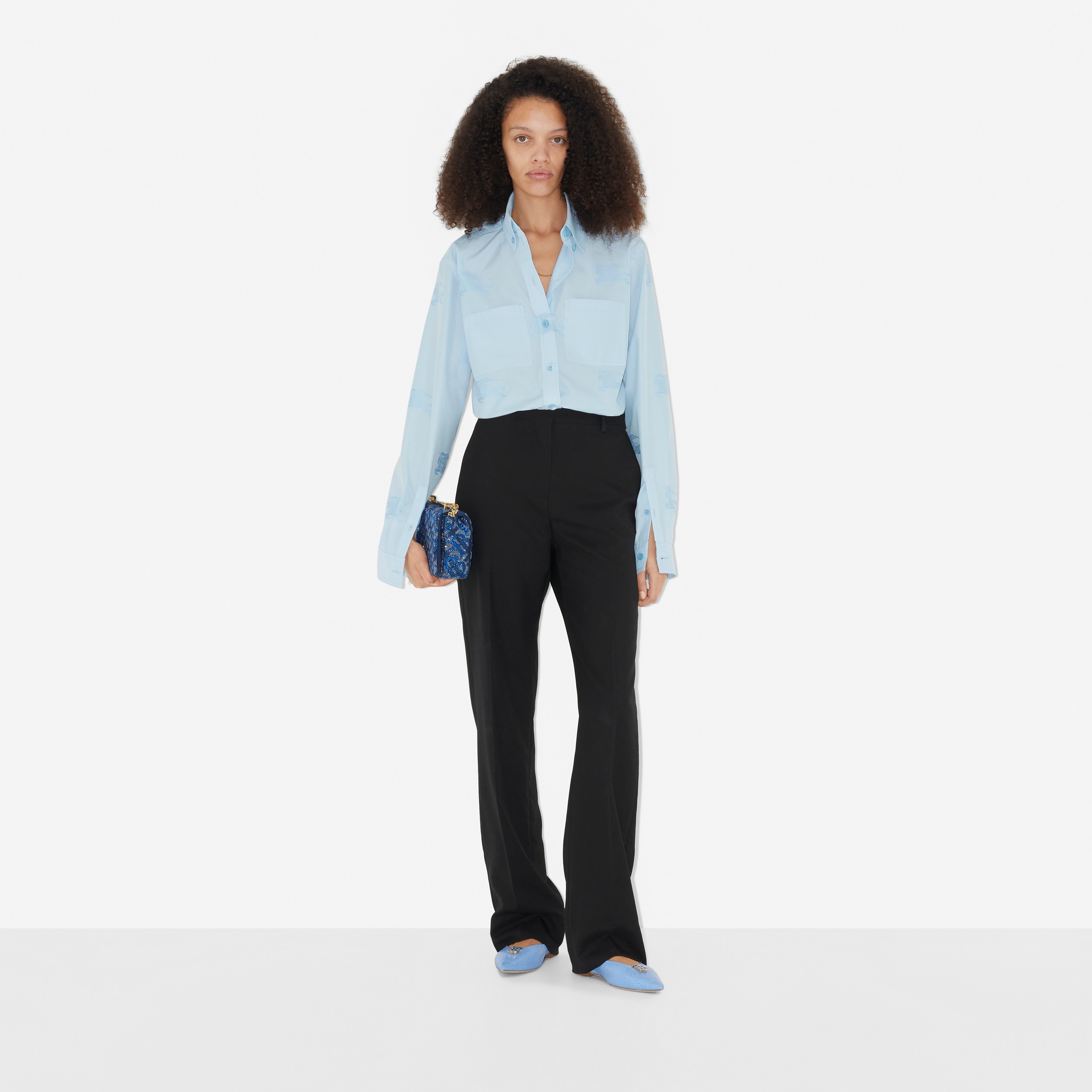 Camisa oversize en algodón con emblemas Equestrian Knight (Azul Pálido) - Mujer | Burberry® oficial - 2