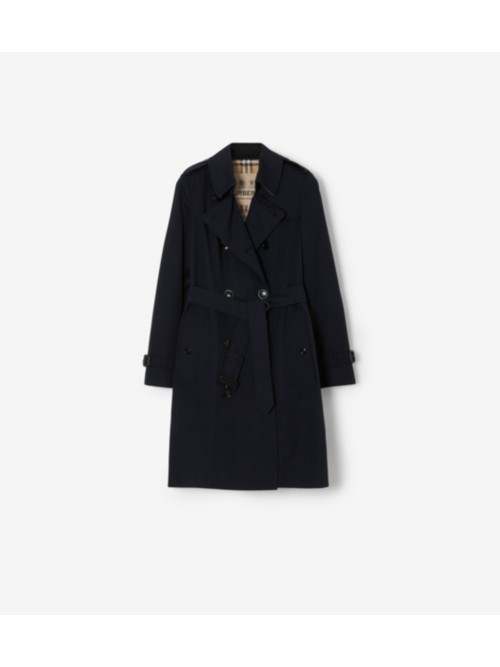 Shop Burberry Mid-length Chelsea Heritage Trench Coat In Coal Blue