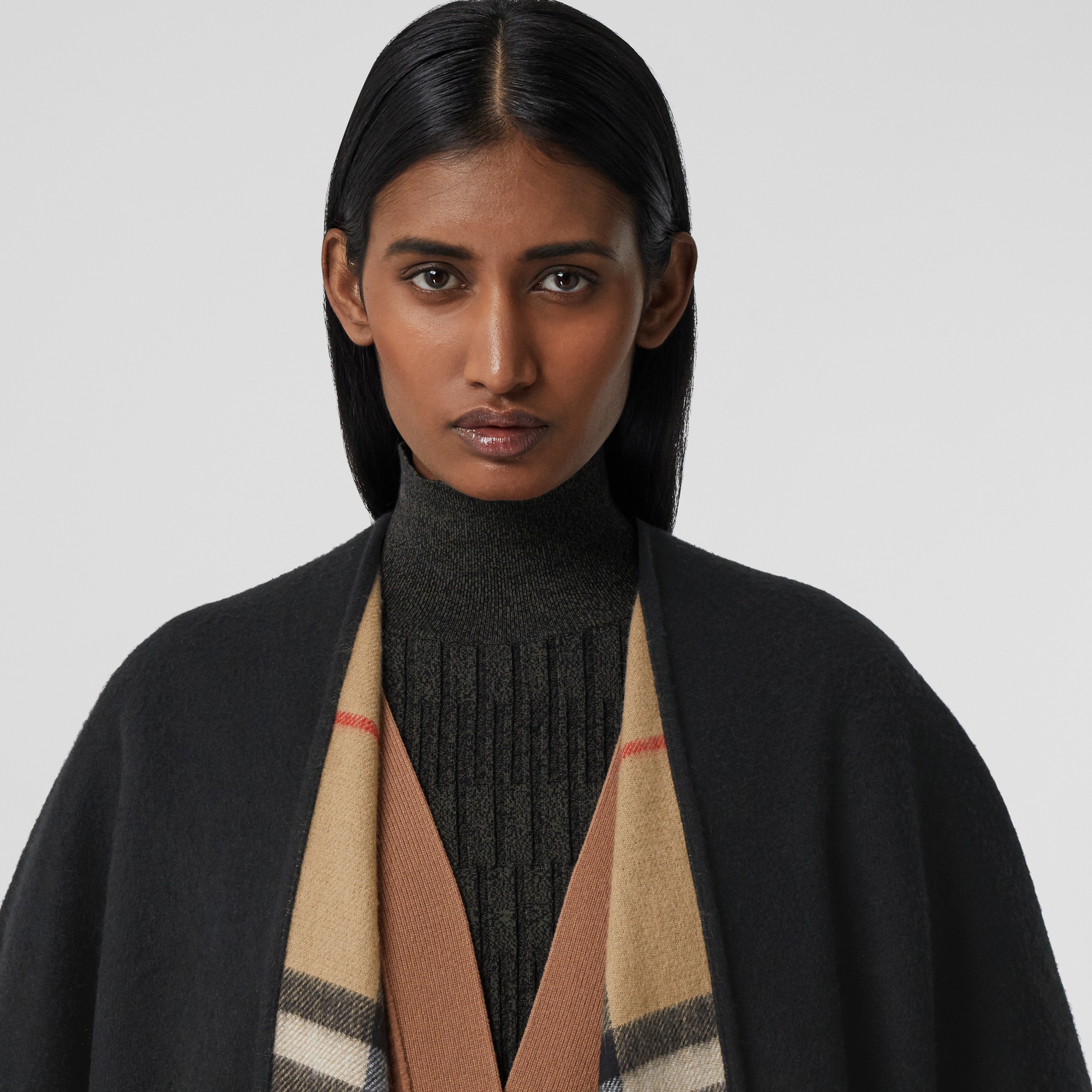Reversible Check Wool Cashmere Cape in Black - Women | Burberry® Official - 2
