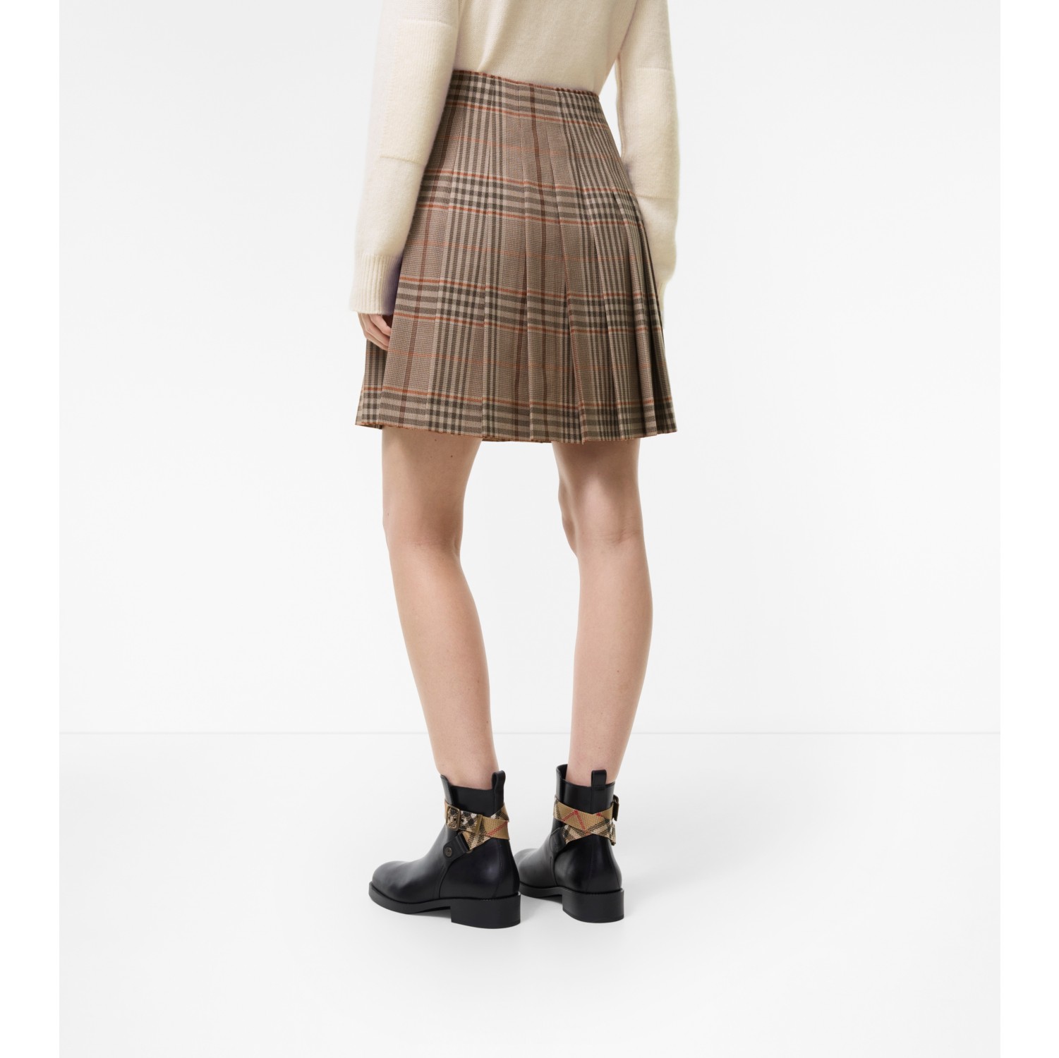 Check Wool Kilt in Sandstone beige - Women | Burberry® Official