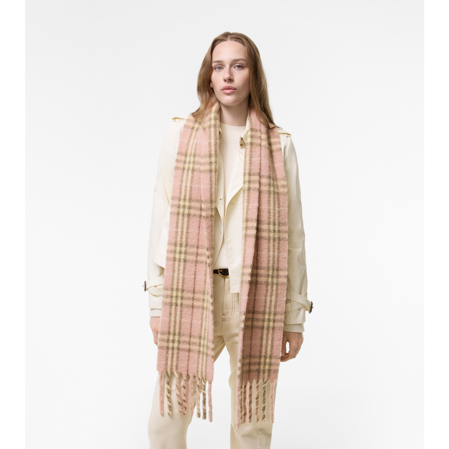 Narrow Check Alpaca Wool Blend Scarf in Teacup pink | Burberry® Official