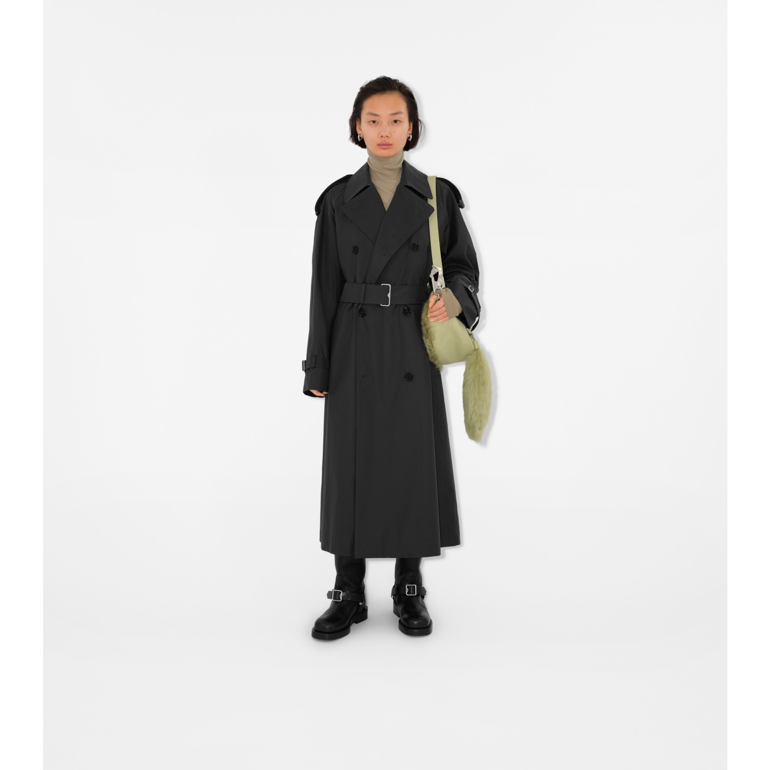 Trench coat largo en gabardina