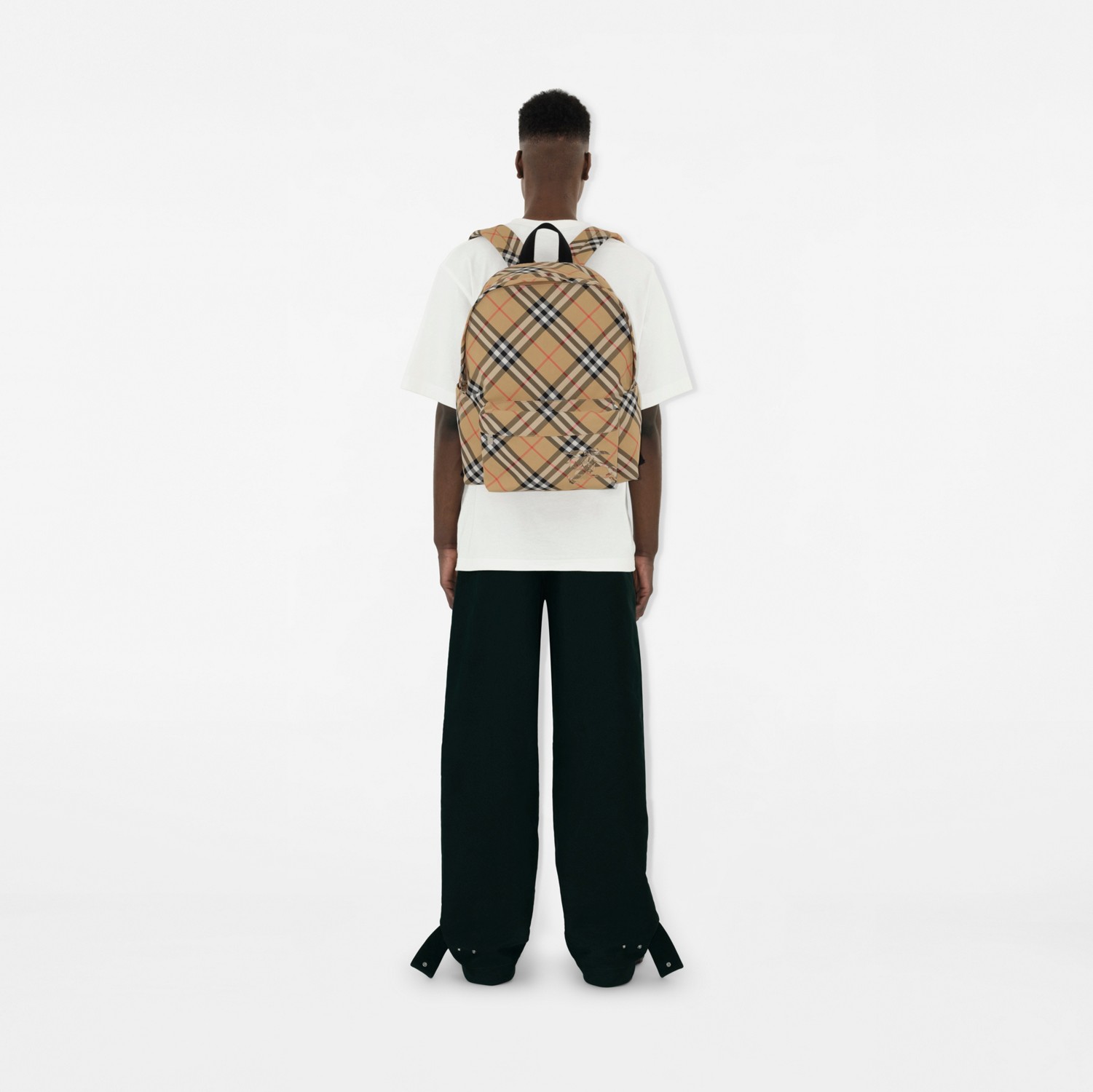 チェック バックパック (サンド) - メンズ, ナイロン | Burberry チェック バックパック (サンド) - メンズ, ナイロン | Burberry