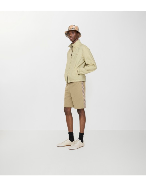 Burberry Classics for Men | Burberry®️ Official