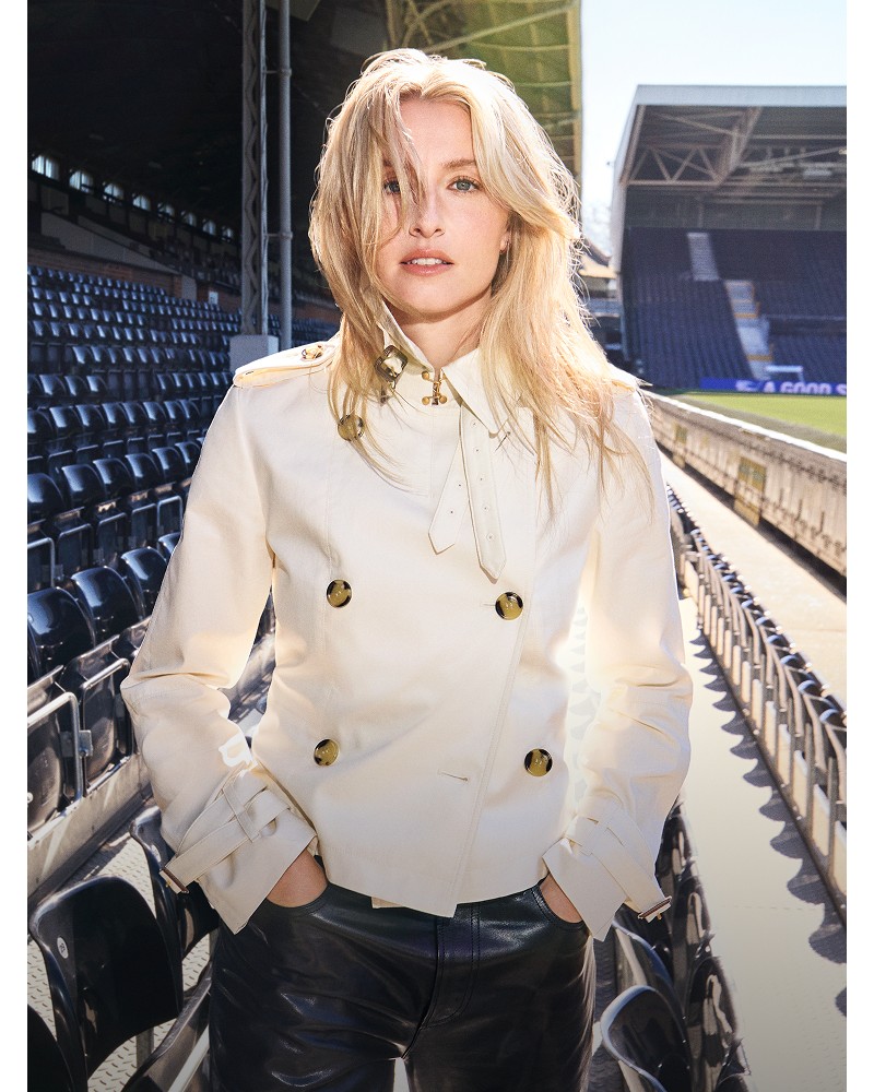 Shot of a Footballer Leah Williamson wearing Burberry Cropped Tropical Gabardine Trench Jacket