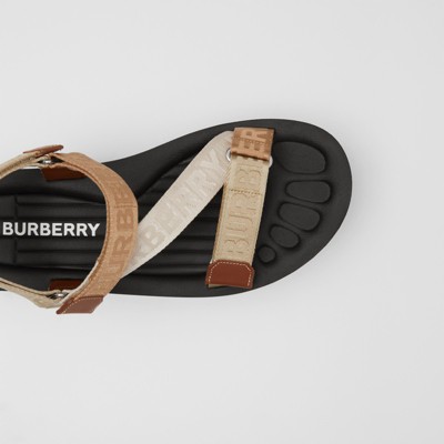 burberry flip flops womens