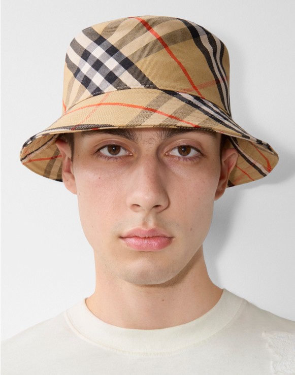 メンズ デザイナー ハット&グローブ | Burberry® 公式サイト メンズ デザイナー ハット&グローブ | Burberry® 公式サイト