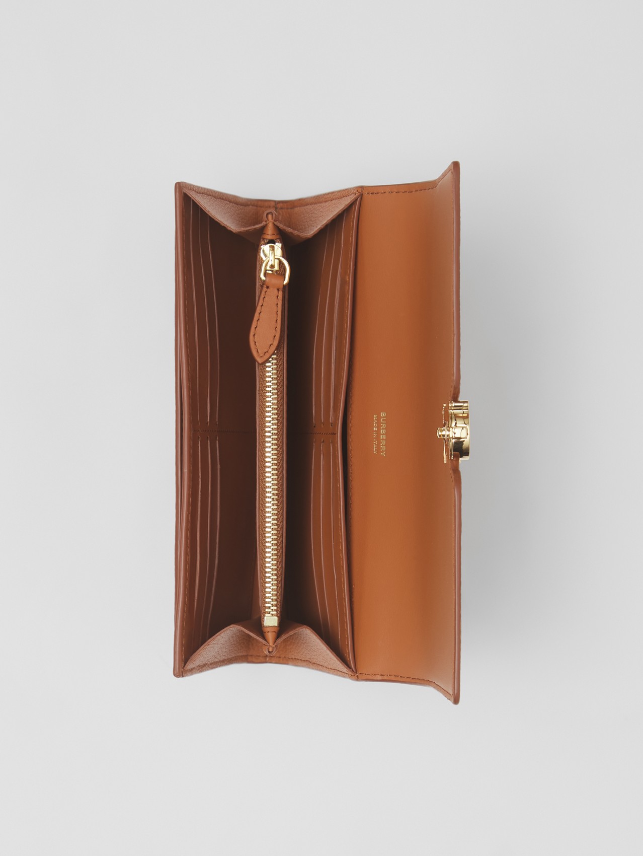 Brieftasche aus genarbtem Leder mit Monogrammmotiv (Warmes Rotbraun)