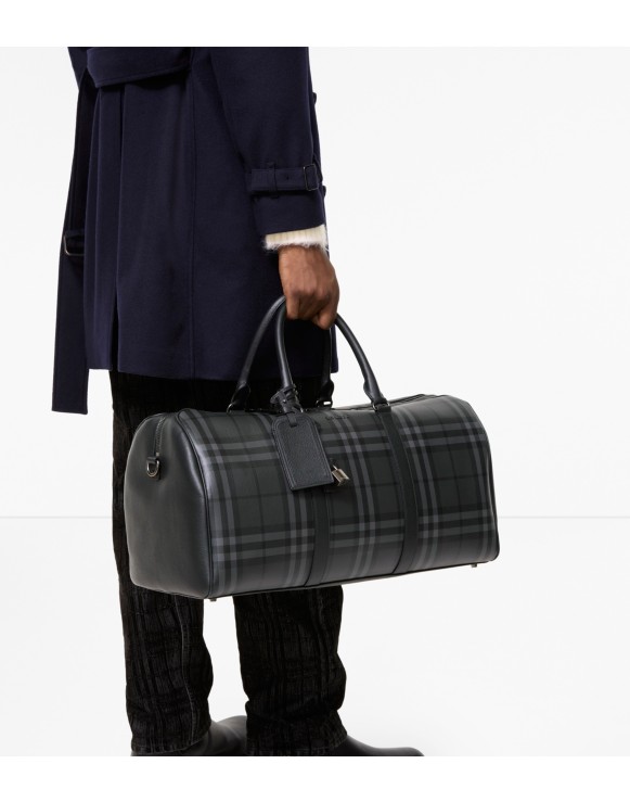 メンズ デザイナー ダッフルバッグ | Burberry® 公式サイト
