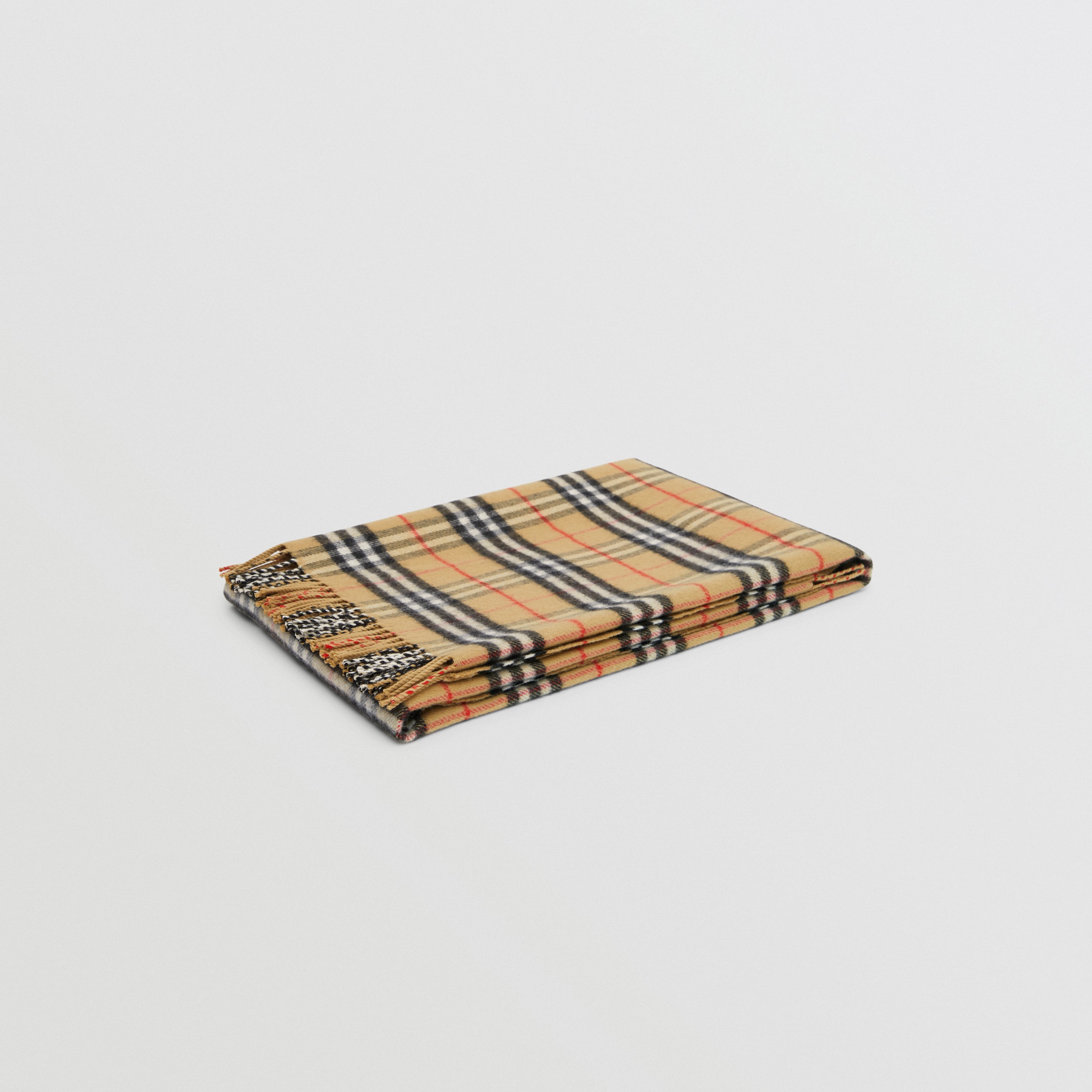 Vintage Check Wool Baby Blanket in Archive Beige - Children | Burberry® Official - 1
