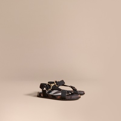 sandals burberry