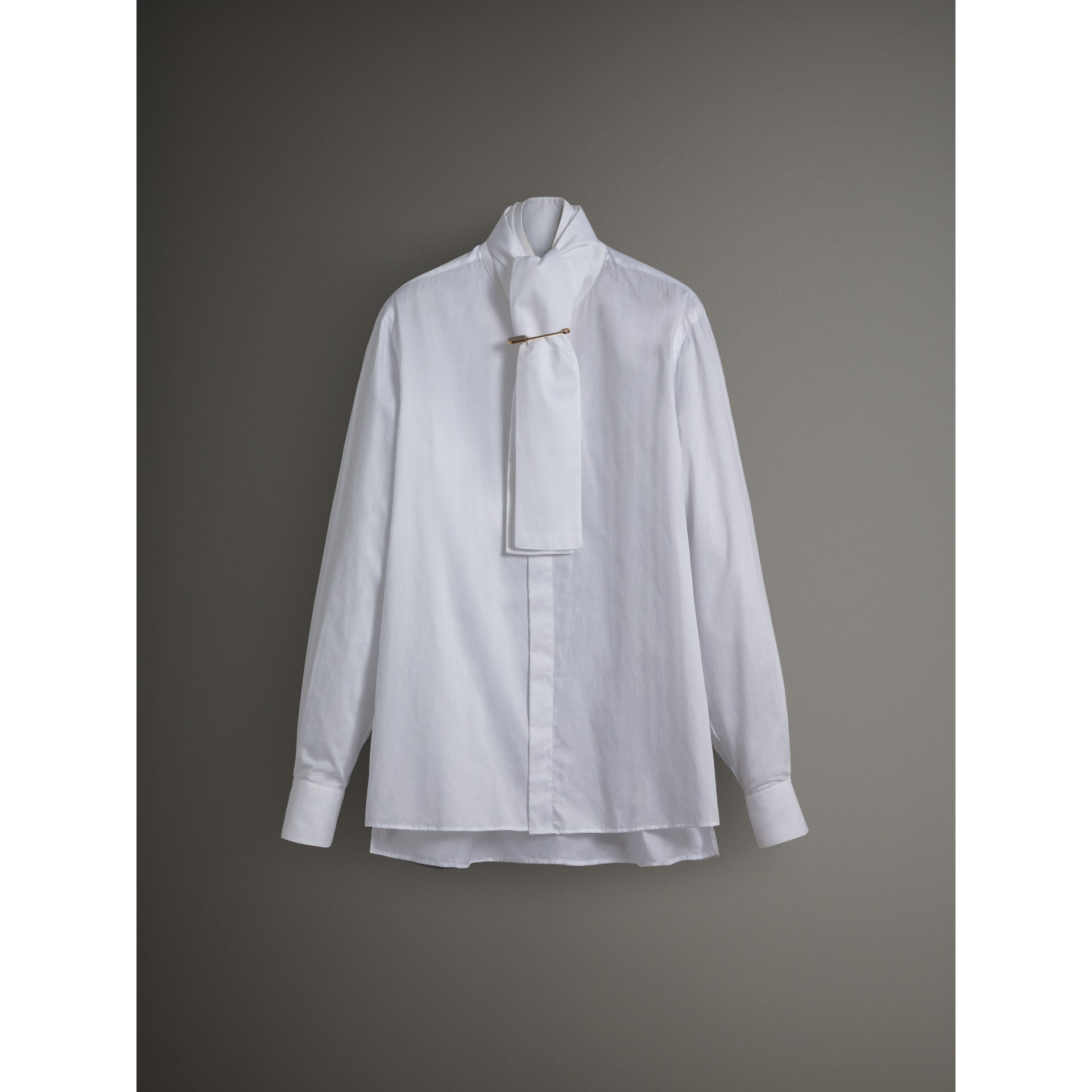 Herringbone Cotton Tieneck Riding Shirt in White Men Burberry