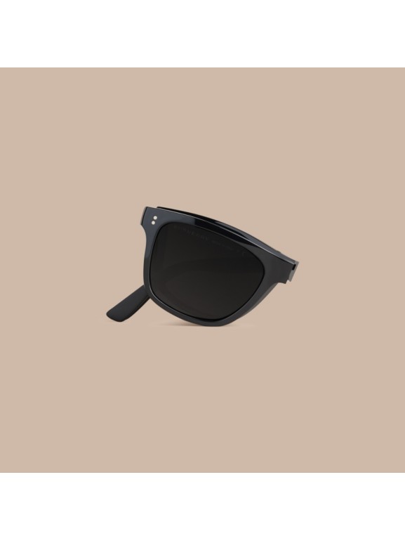burberry sunglasses foldable