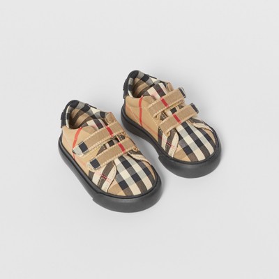 burberry baby girl shoes