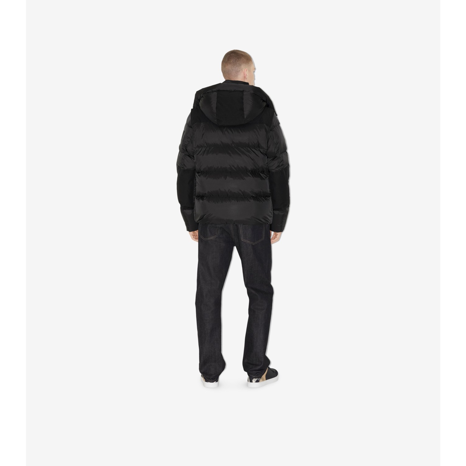 Detachable Sleeve Nylon Puffer Jacket in Black - Men | Burberry® Official