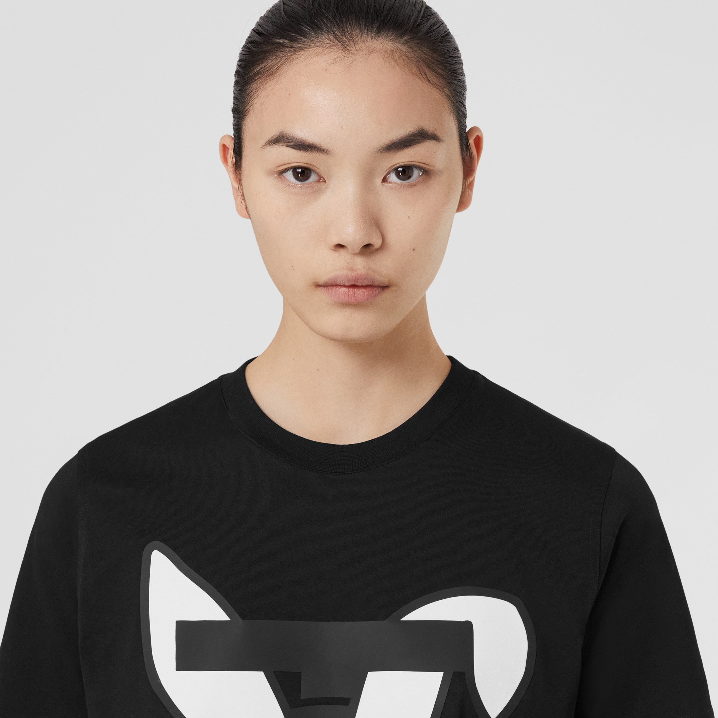 Camiseta en algodón con estampado de conejo (Negro) - Mujer | Burberry® oficial - 2