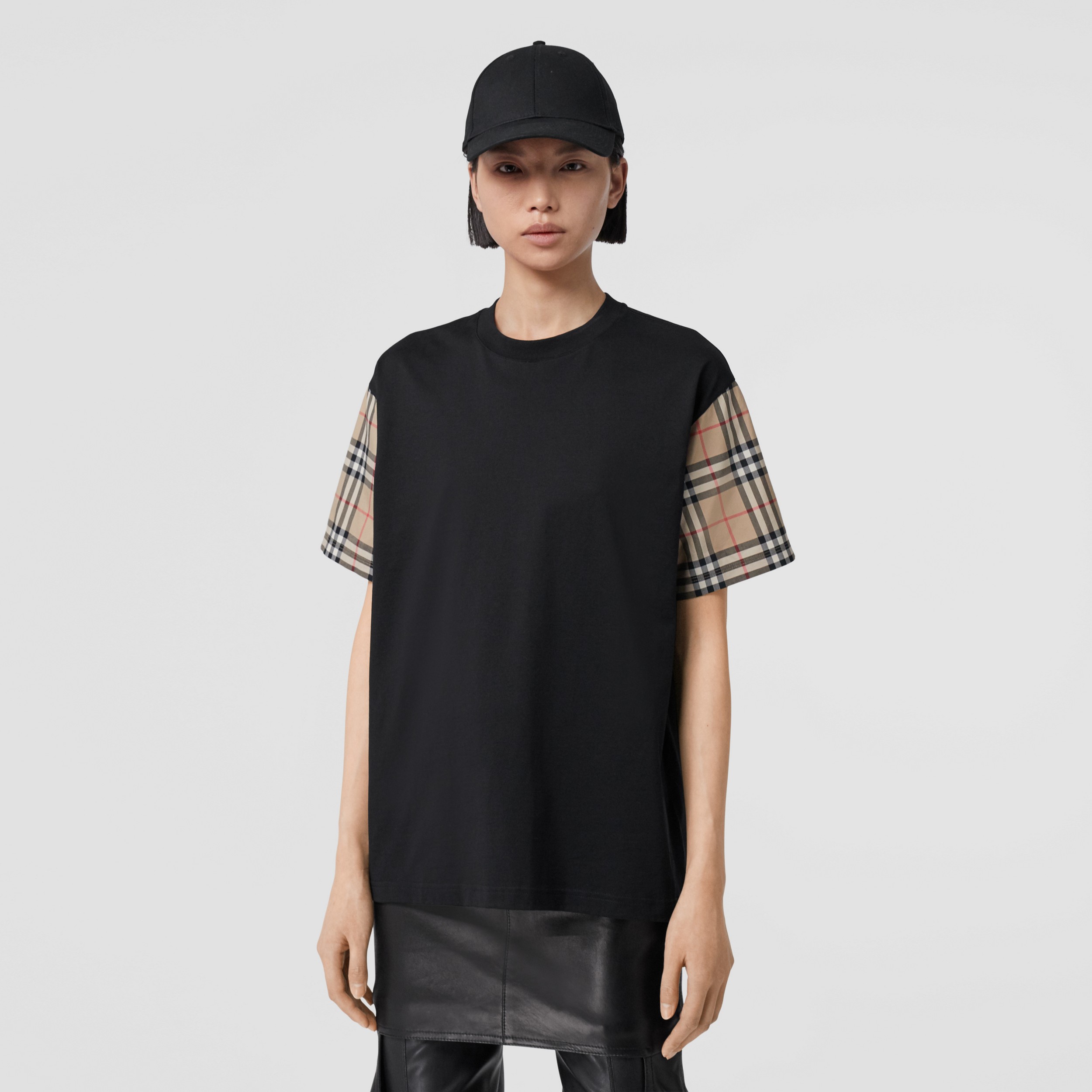 Vintage Check Sleeve Cotton Oversized T-shirt in Black - Women | Burberry® Official - 1
