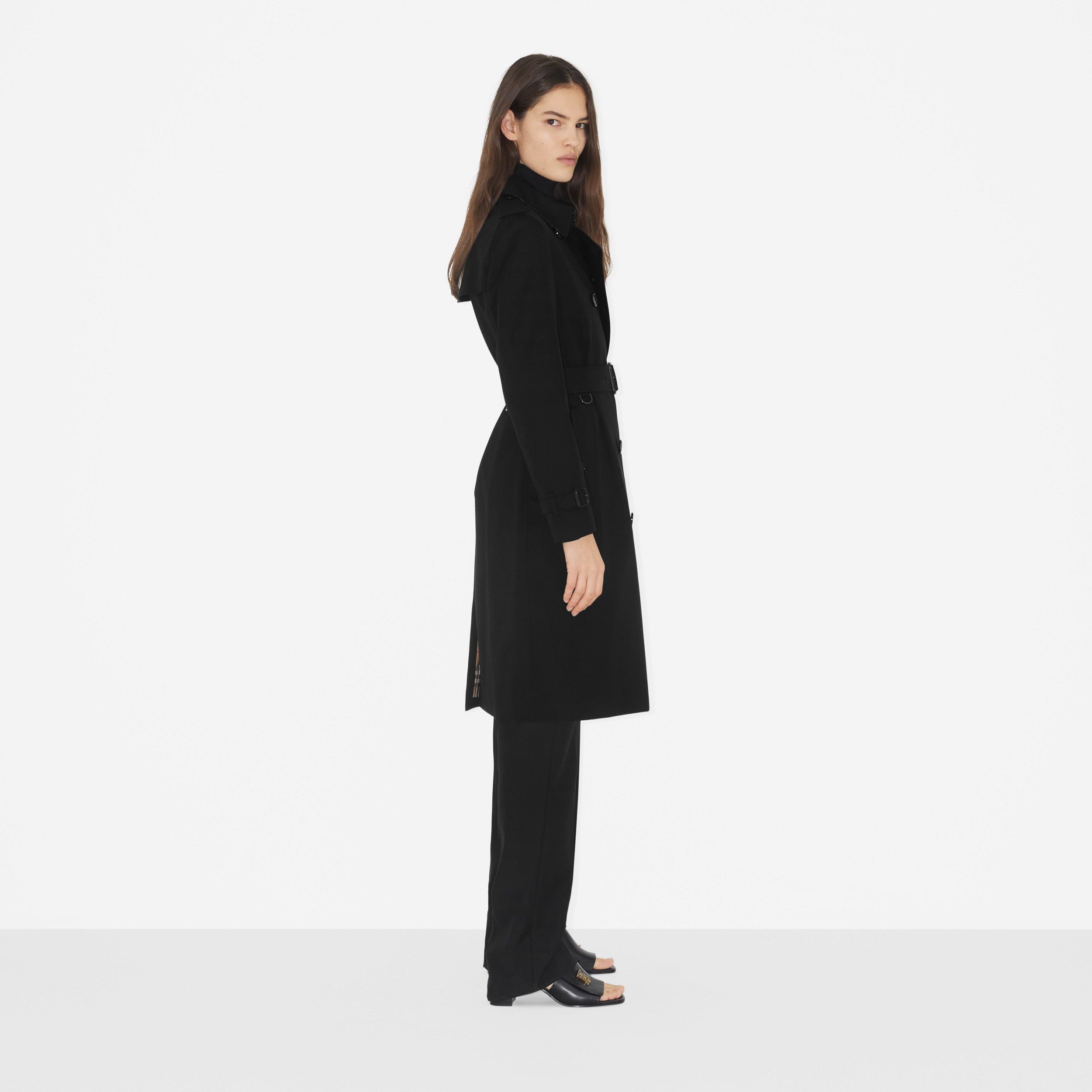 Long Kensington Heritage Trench Coat in Black - Women | Burberry® Official - 3