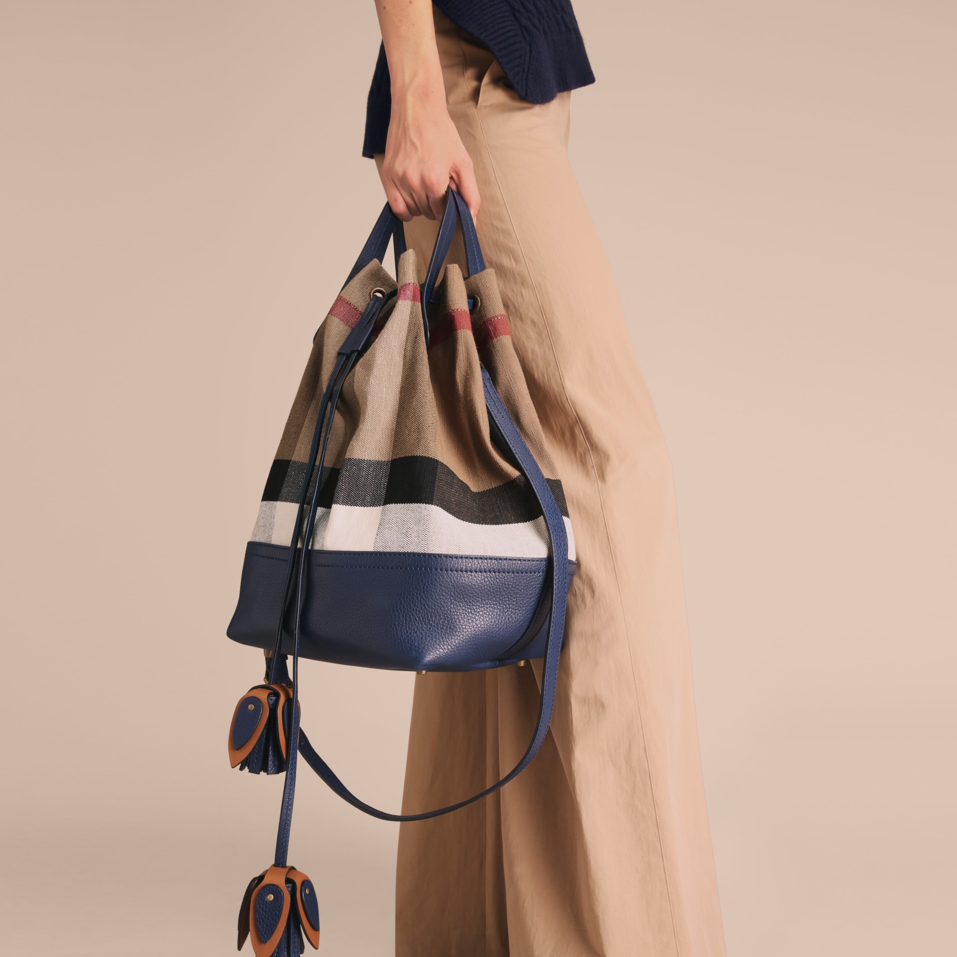 Medium Canvas Check and Leather Bucket Bag in Brilliant Navy - Women | Burberry United Kingdom