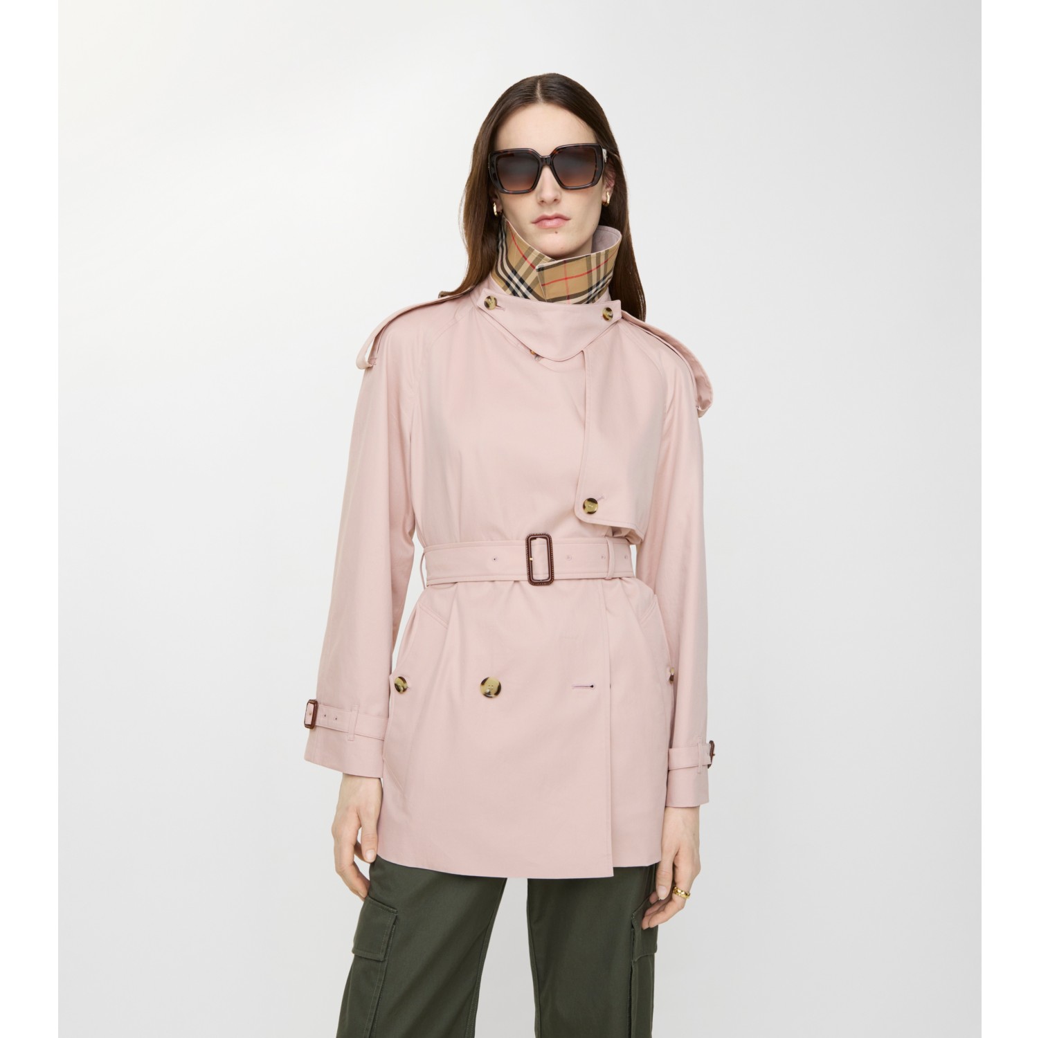 Short Tropical Gabardine Fitzrovia Trench Coat in Pale sugar pink