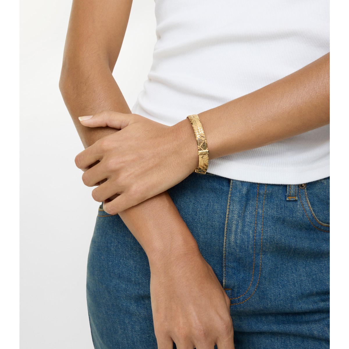  Check Engraved Bracelet