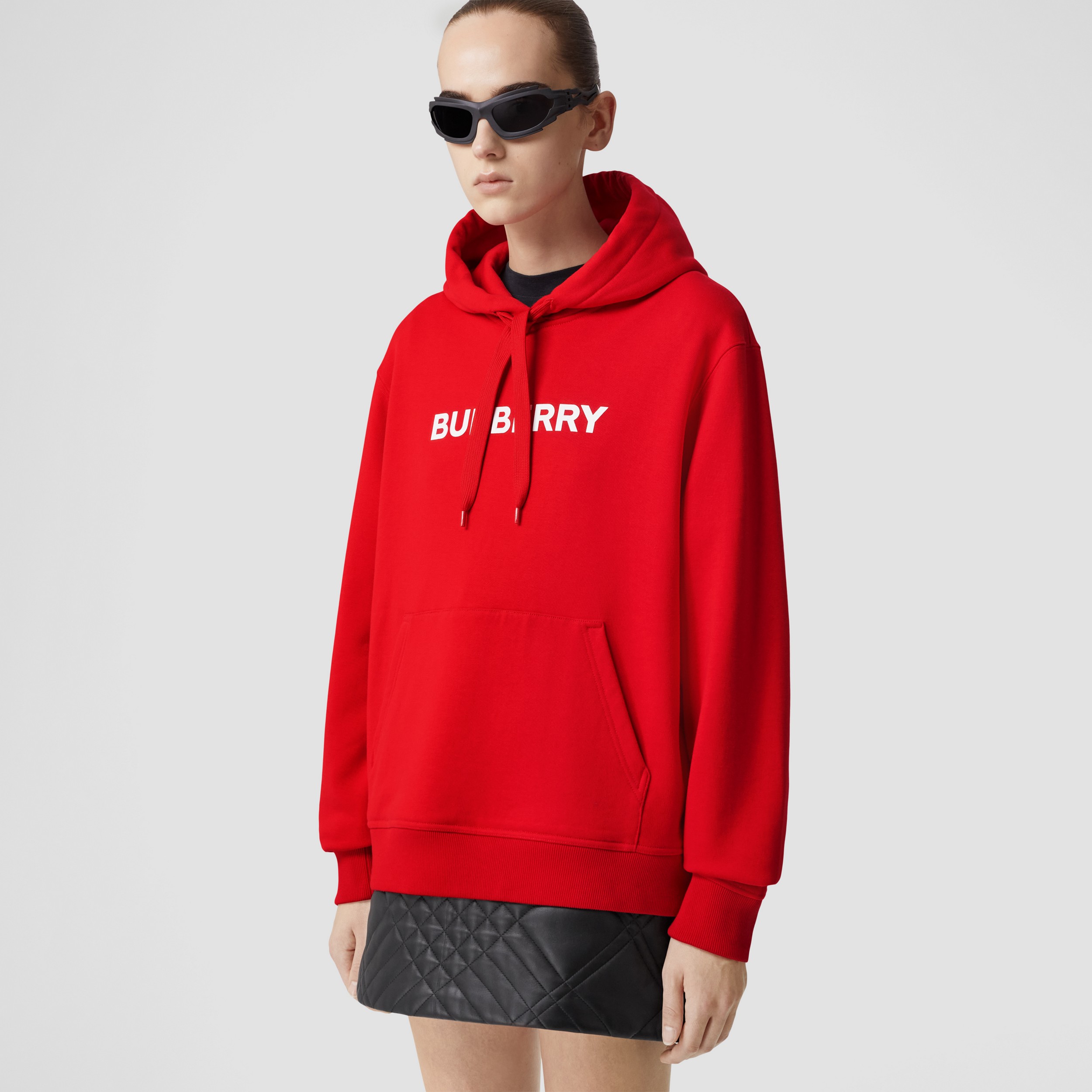 Suéter com capuz em algodão com estampa de logotipo (Vermelho Intenso) - Mulheres | Burberry® oficial - 4