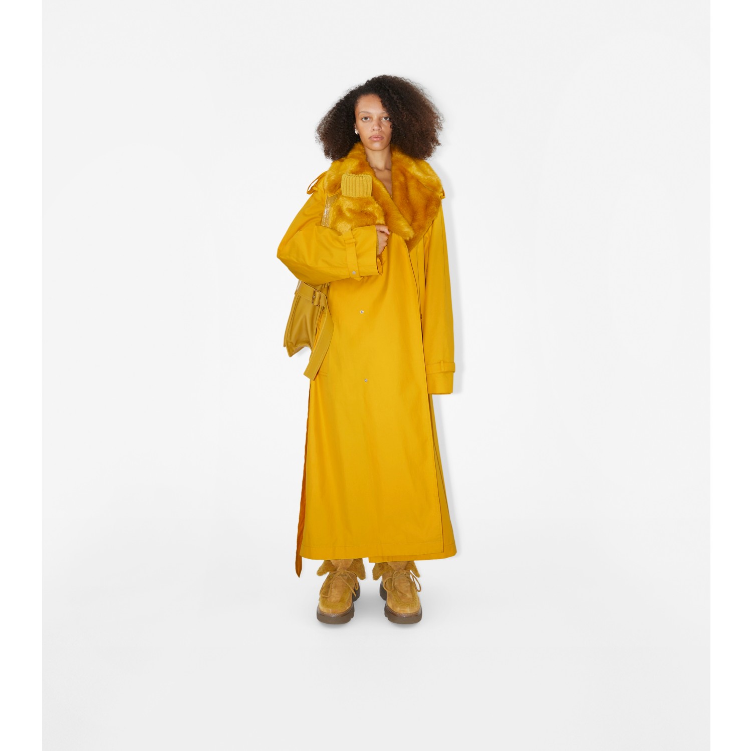 Burberry clearance yellow raincoat