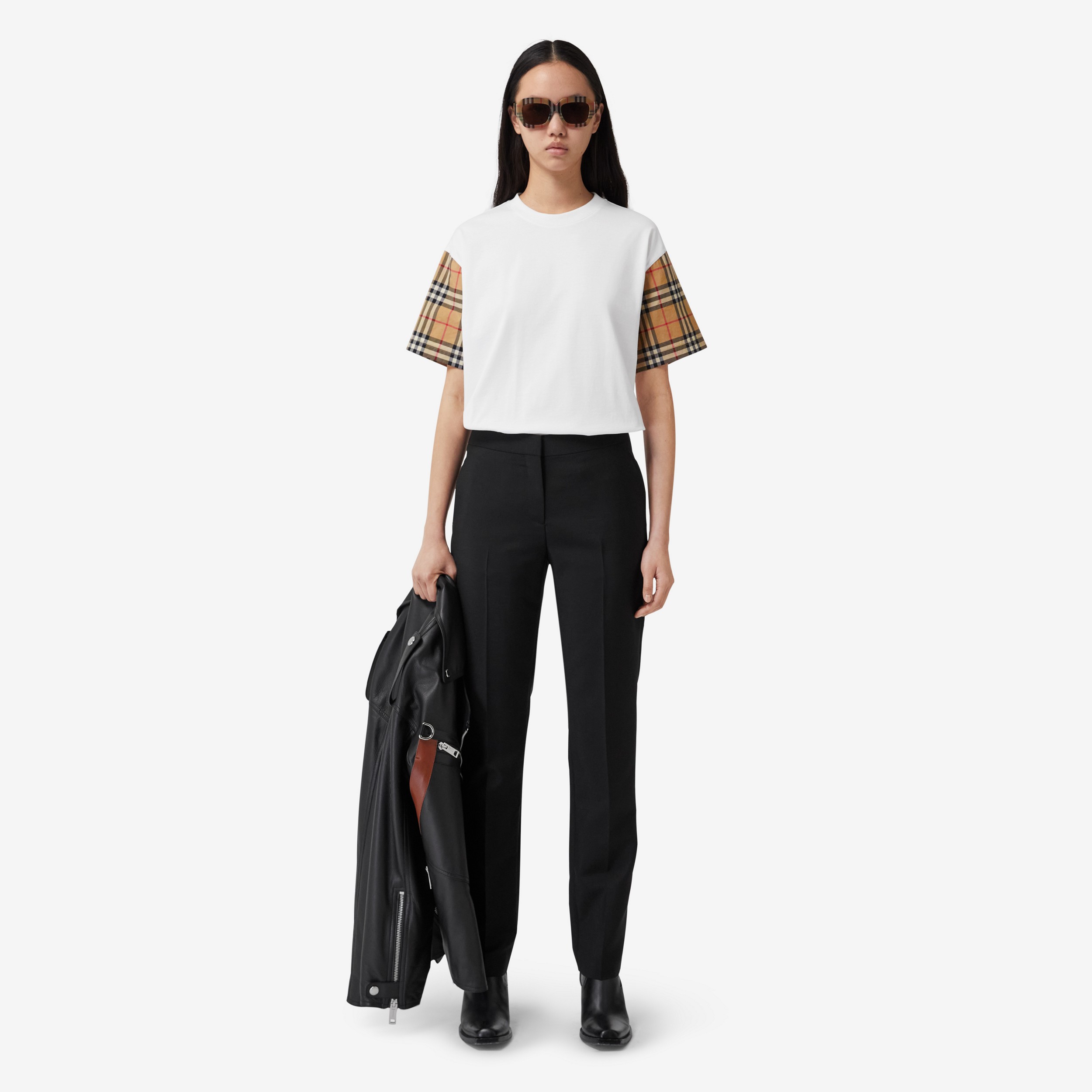 Camiseta extragrande en algodón con mangas a cuadros Vintage Checks (Blanco) - Mujer | Burberry® oficial - 2