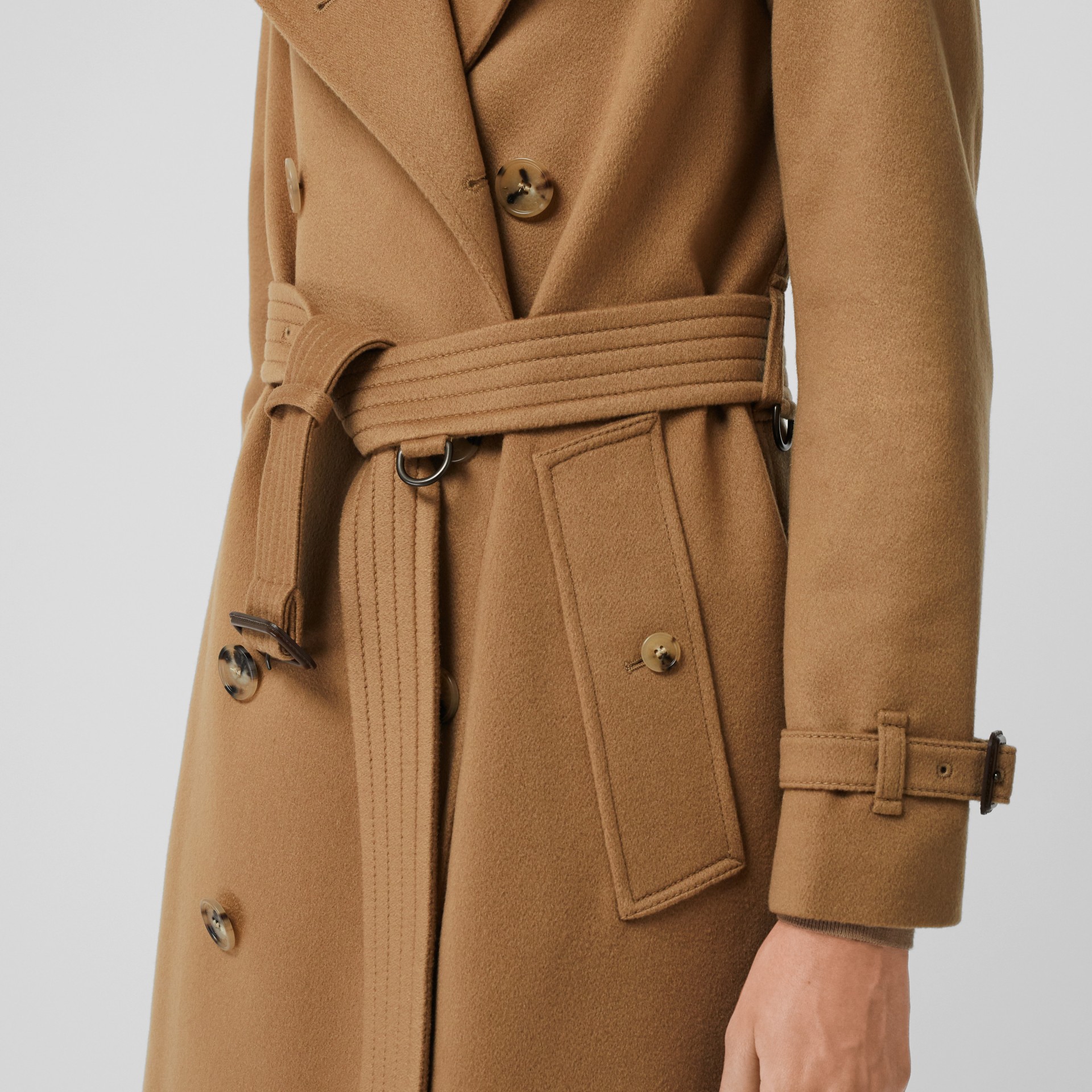 Cashmere Trench Coat in Mid Camel - Women | Burberry United States