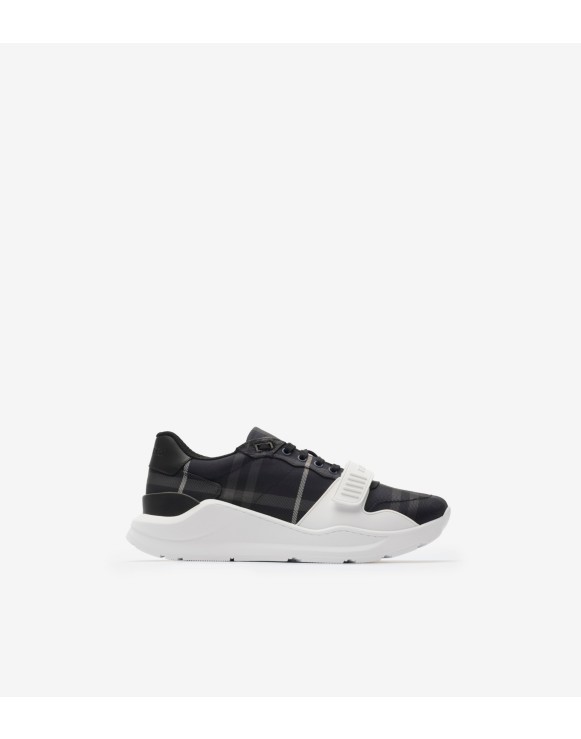 Check Sneakers
