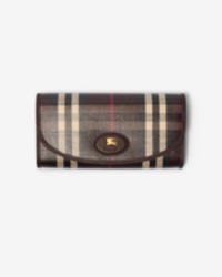 Highlands Continental Wallet in colour Mahogany red