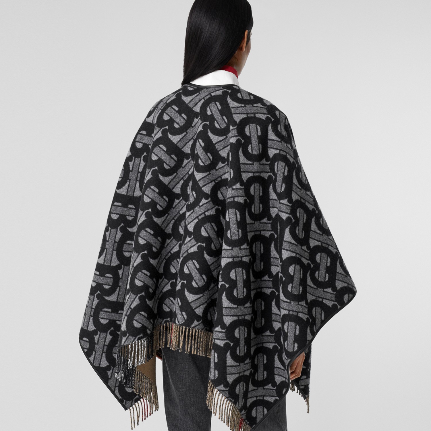 Mantella in lana e cashmere con monogramma in jacquard (Grafite) | Sito ufficiale Burberry®